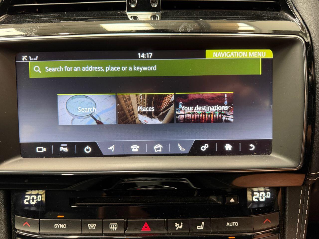 Jaguar F-Pace view 48