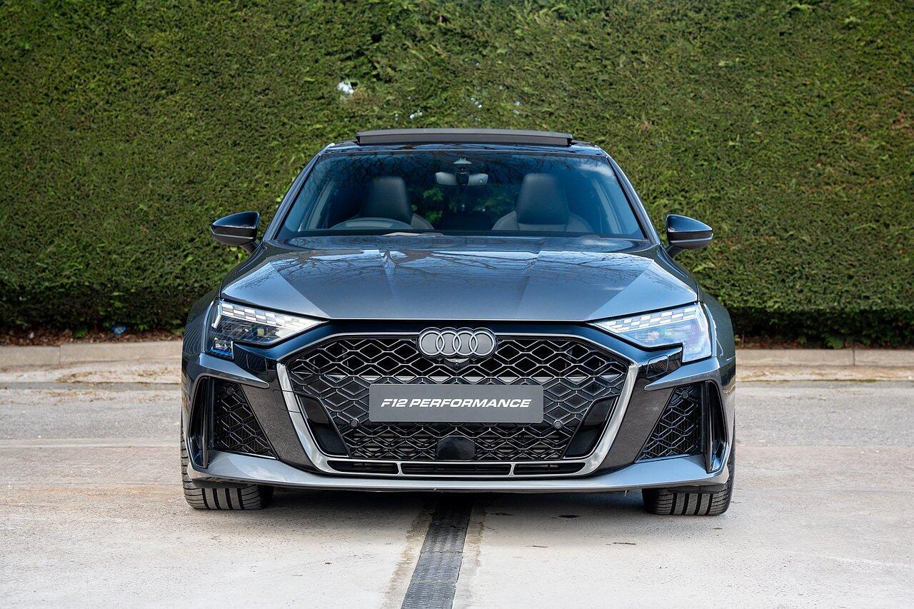 Audi RS3 view 12
