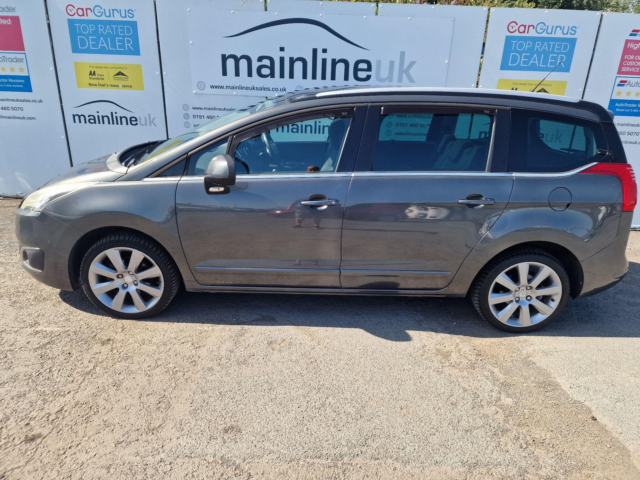 Peugeot 5008 view 16