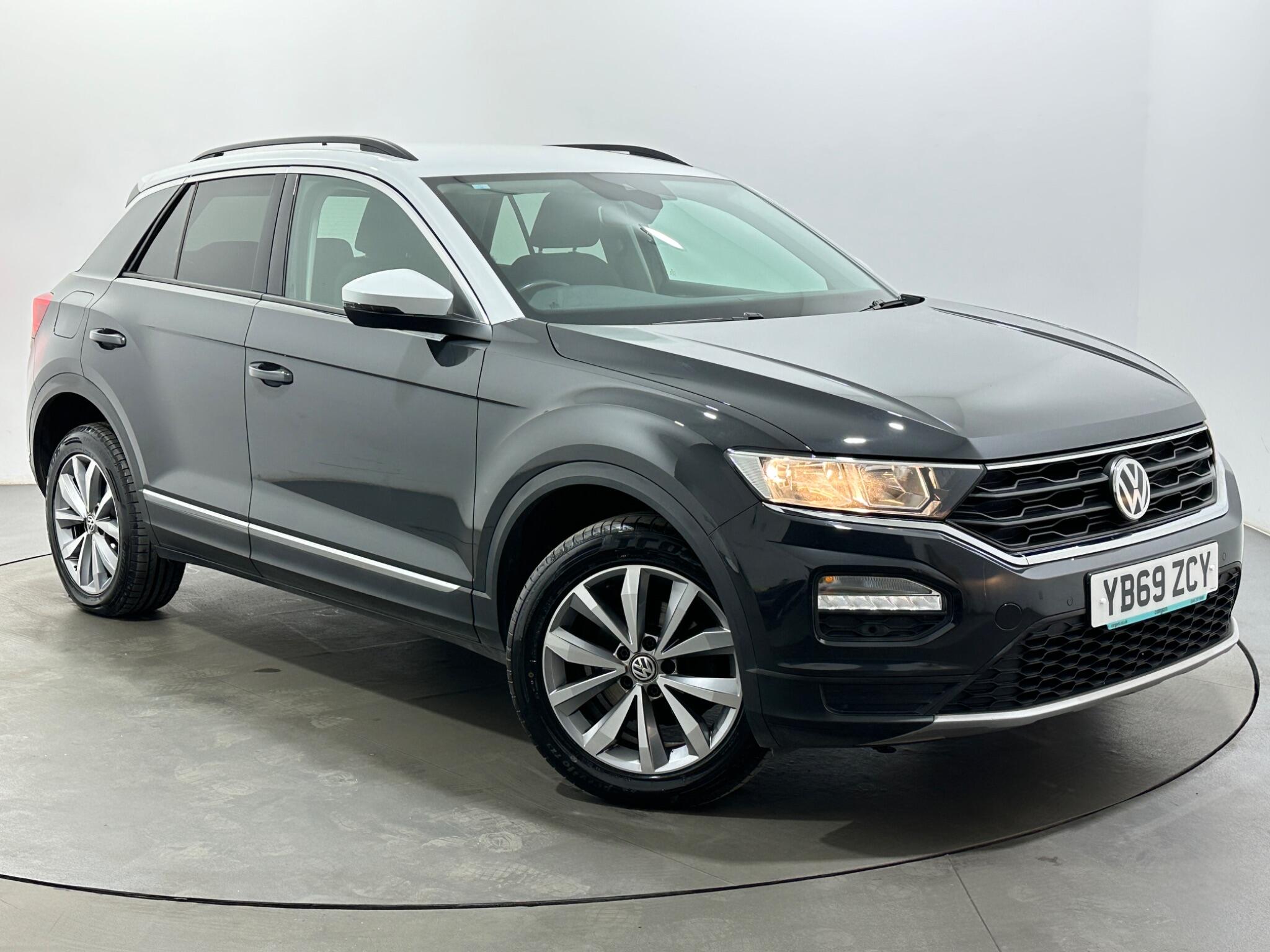 Volkswagen T-Roc view 53