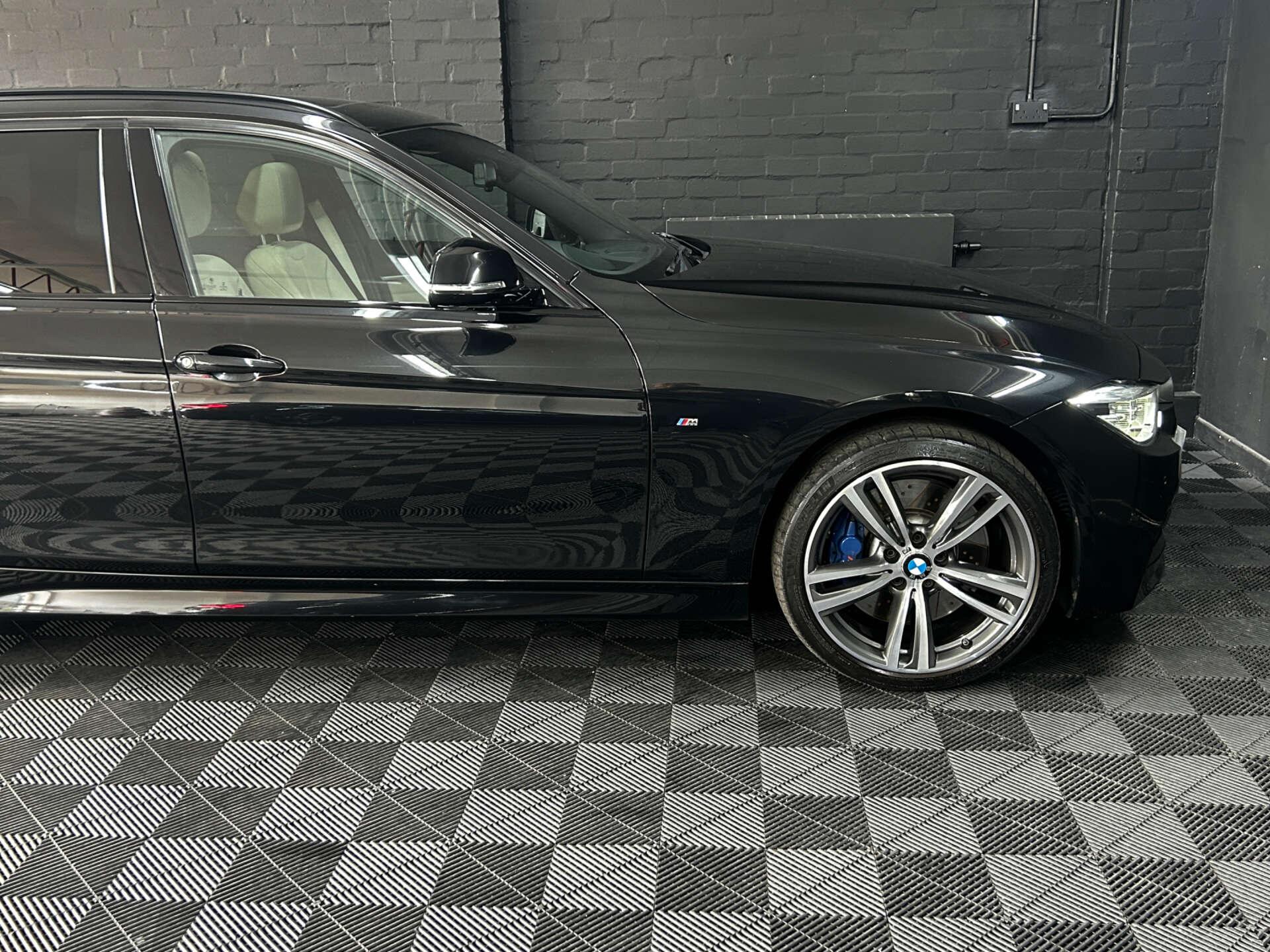 BMW 3 Series view 25
