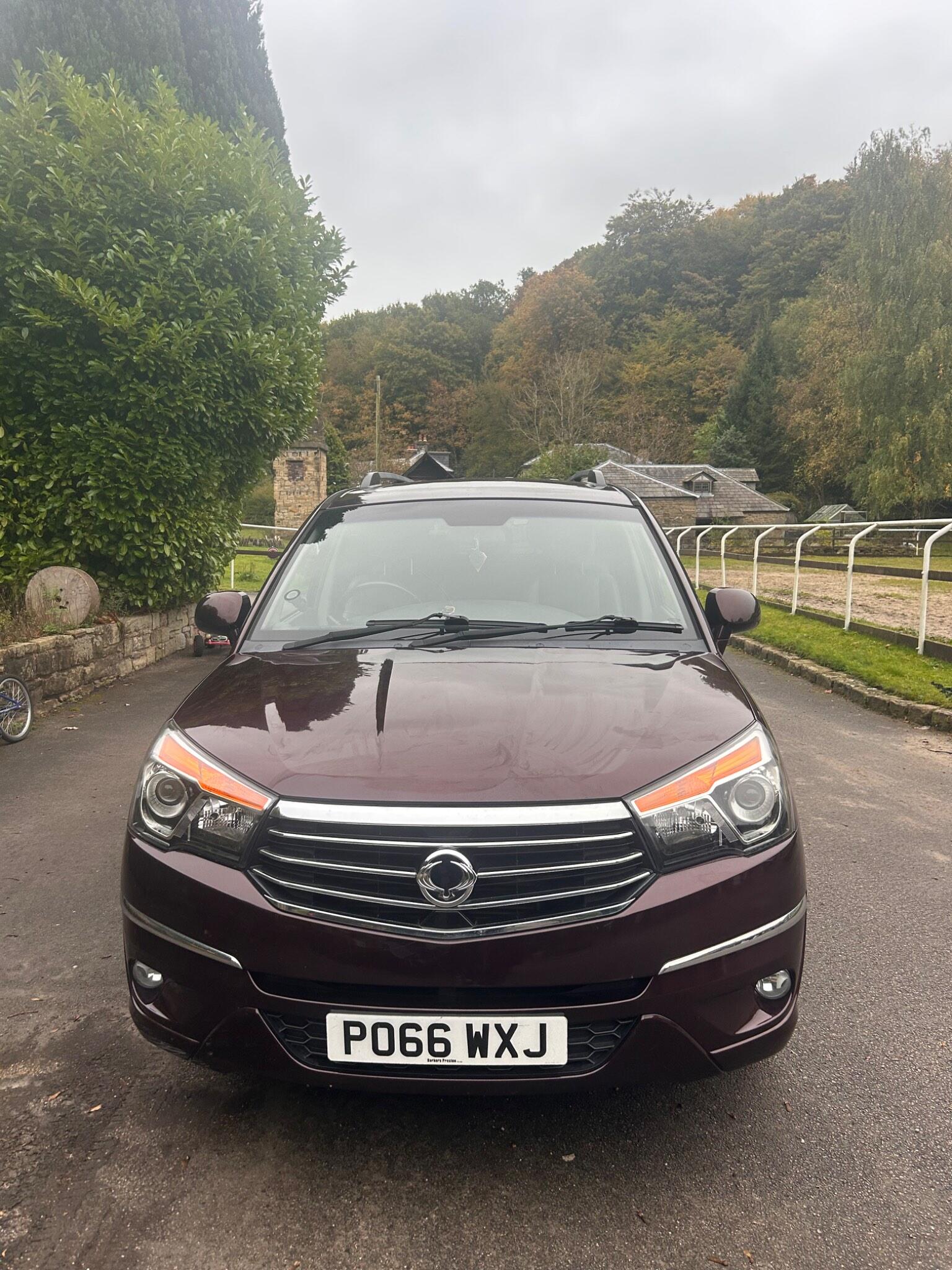 SsangYong Turismo