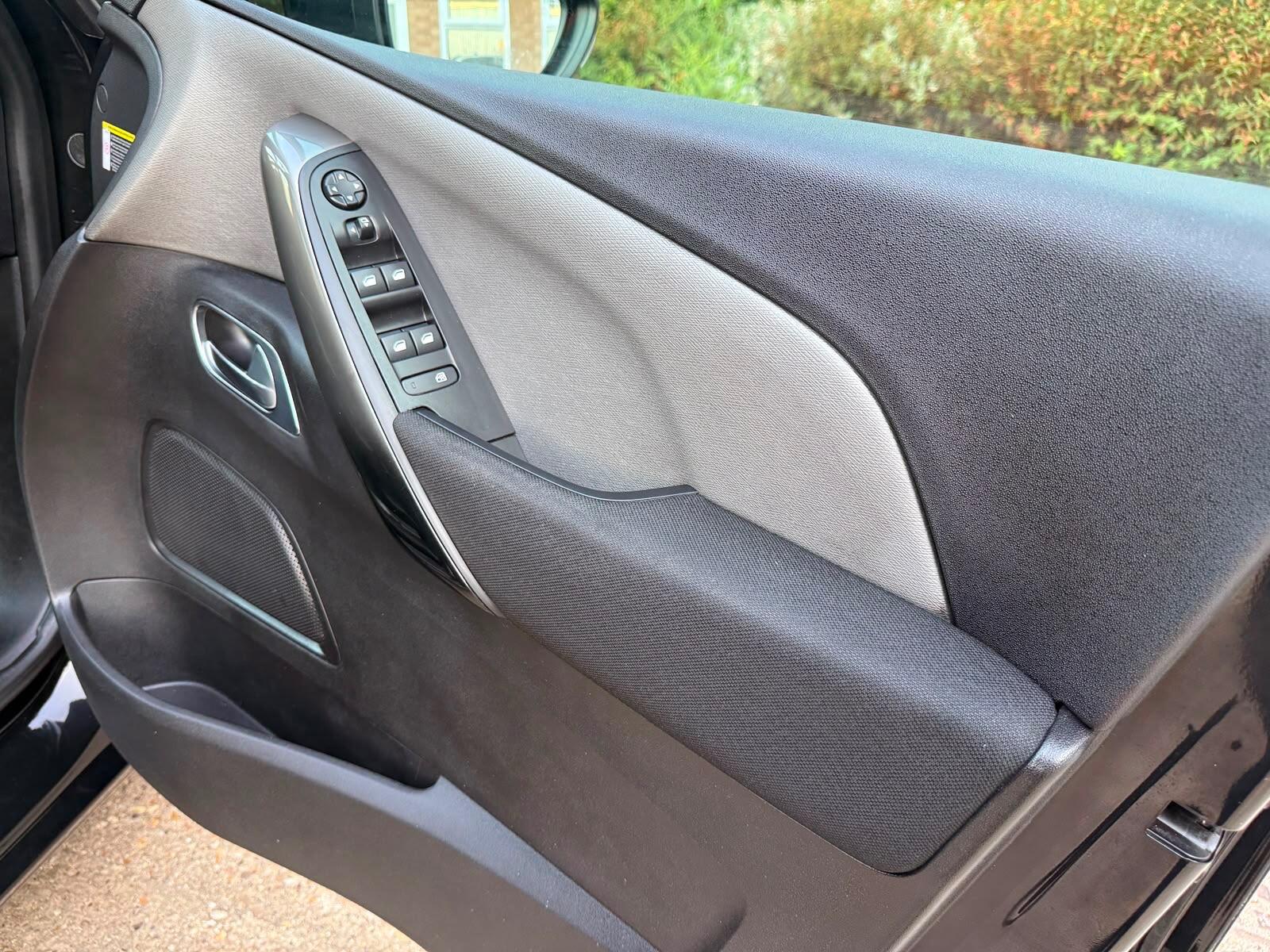 Citroen Grand C4 Spacetourer view 9