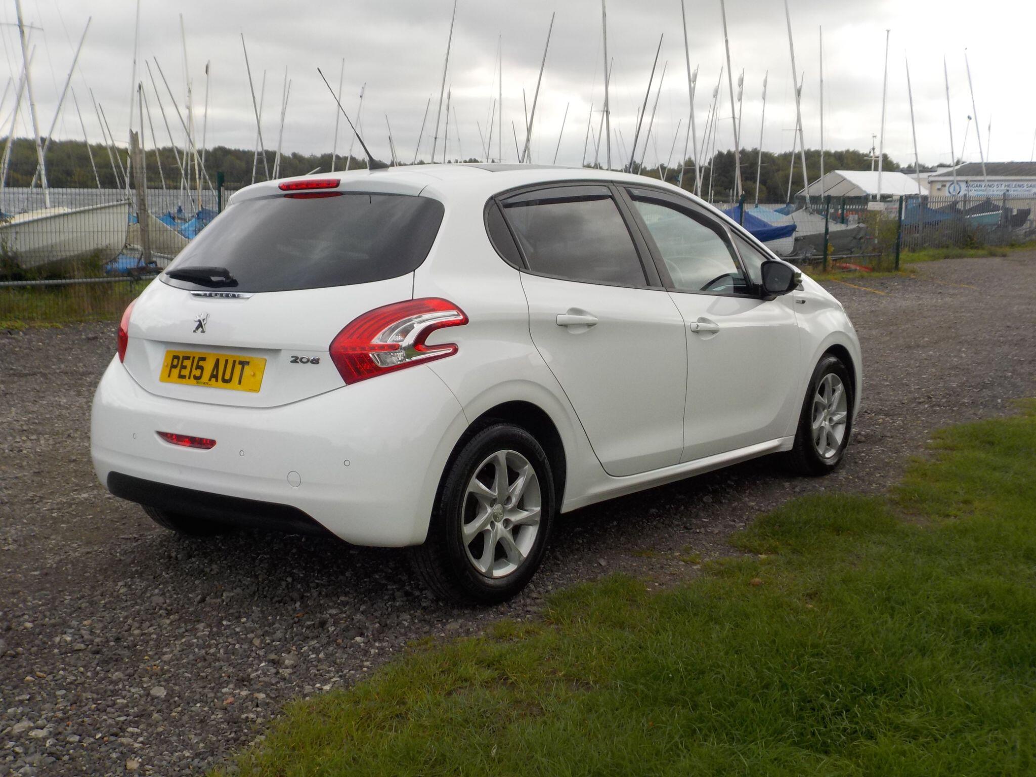 Peugeot 208 1.2 VTi PureTech Style Euro 6 5dr