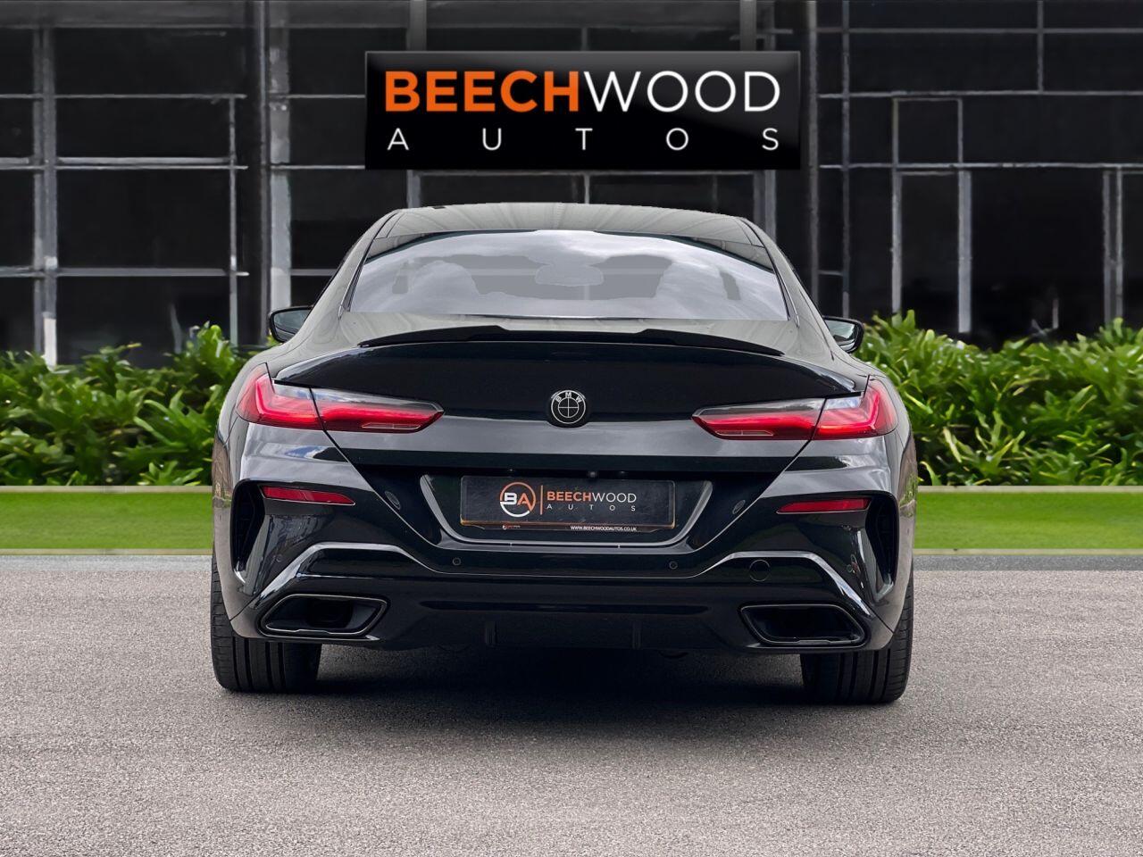 BMW 8 Series view 5
