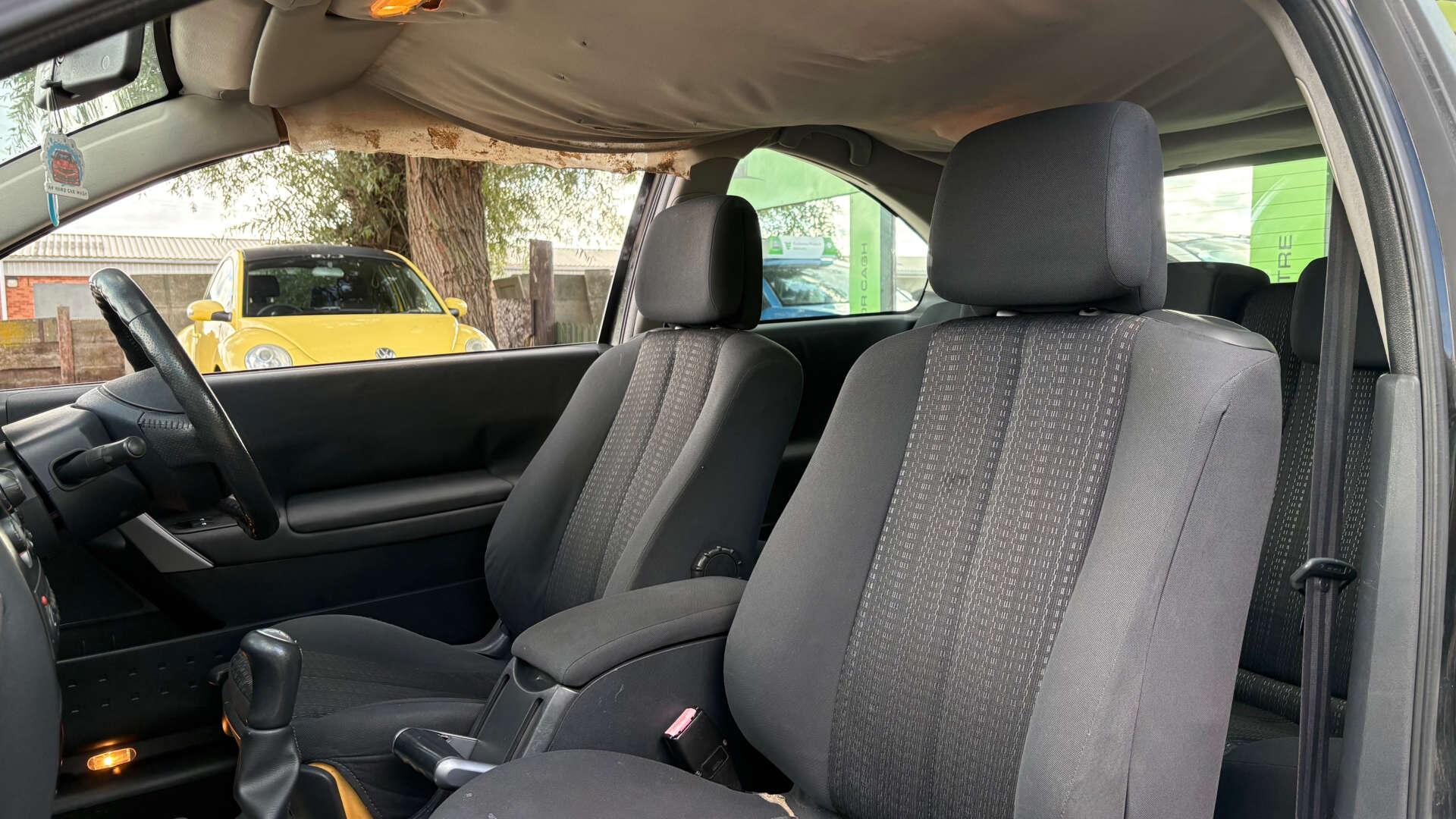 Renault Megane view 11