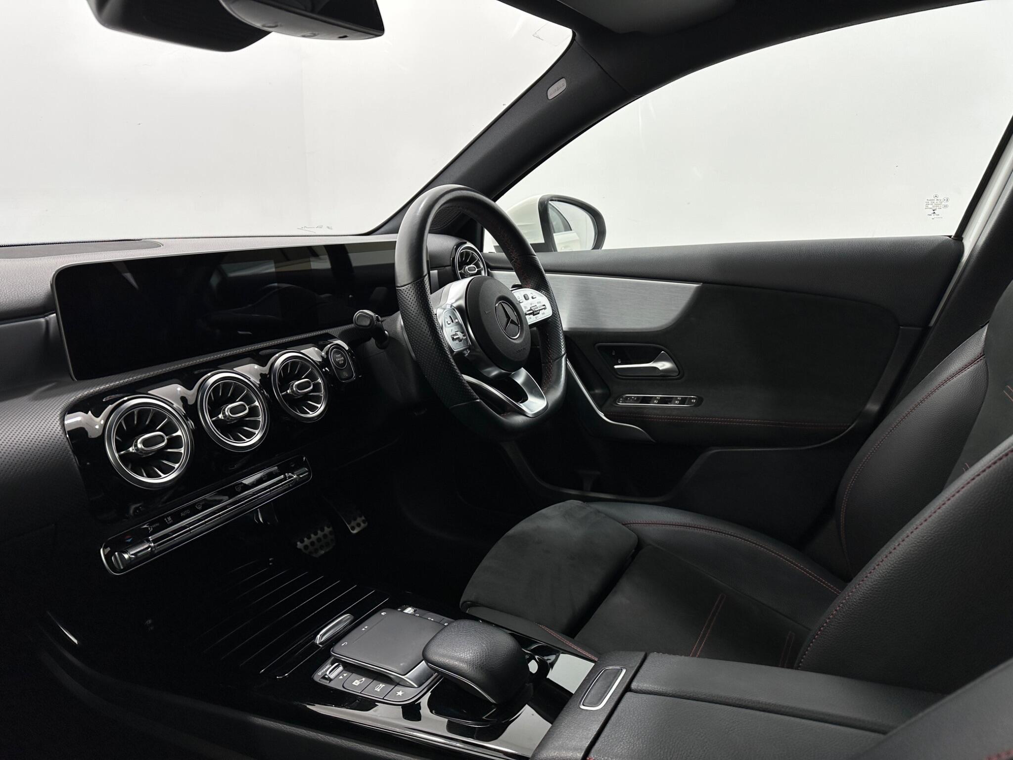 Mercedes-Benz A Class view 33
