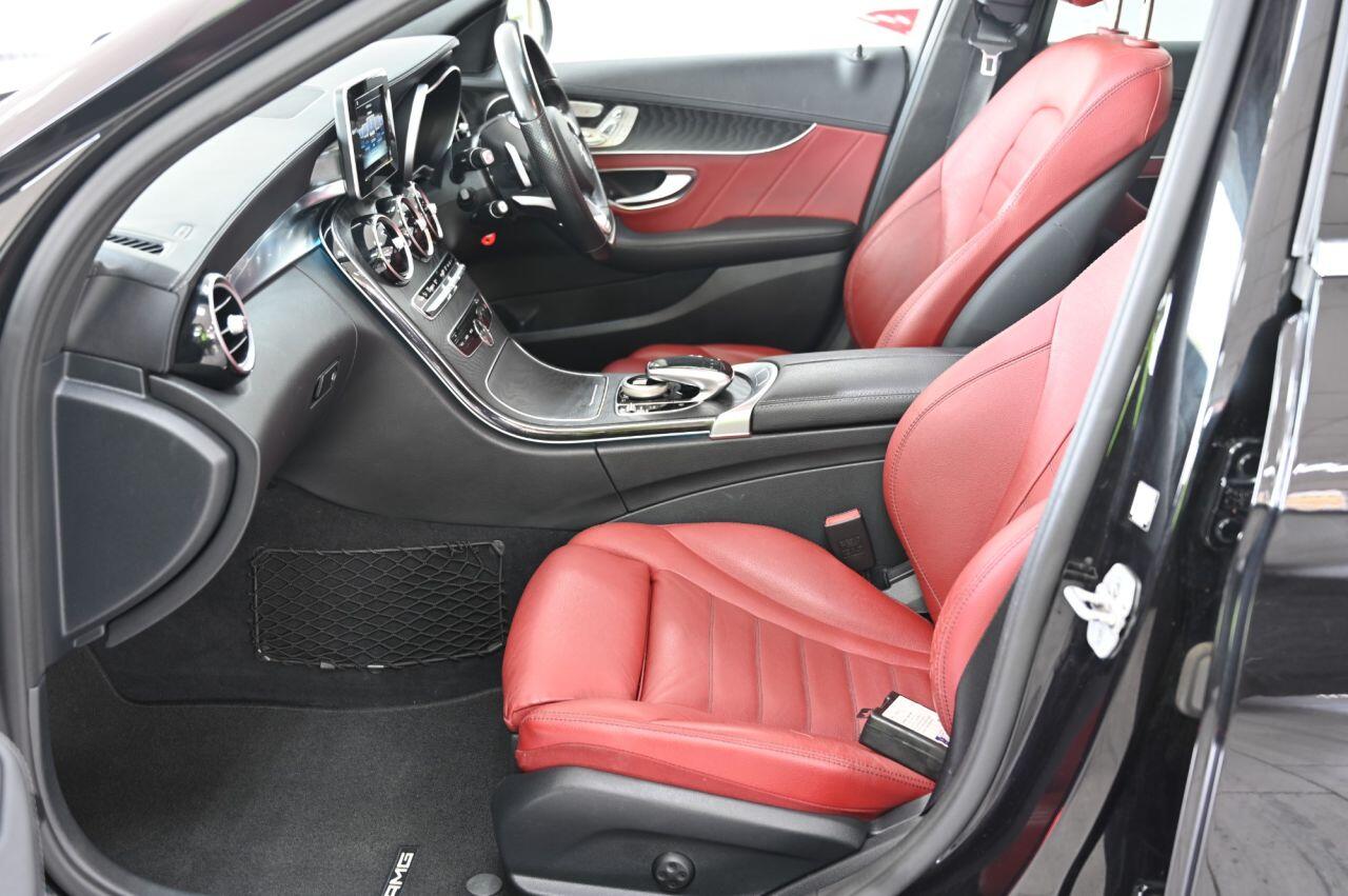 Mercedes-Benz C Class view 14