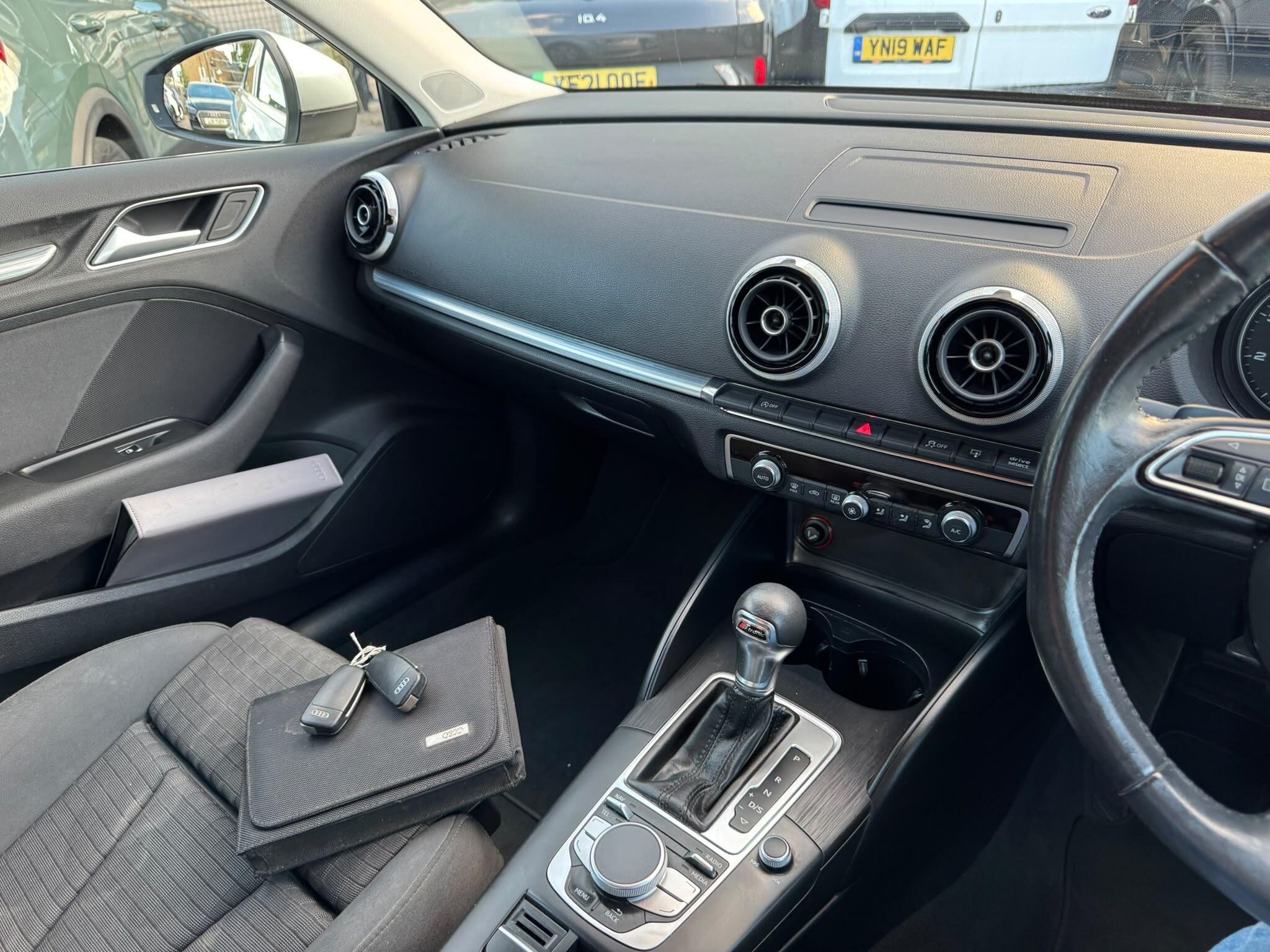 Audi A3 view 42