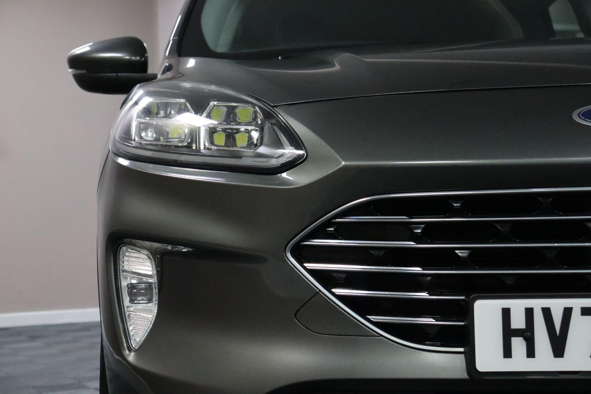 Ford Kuga view 25