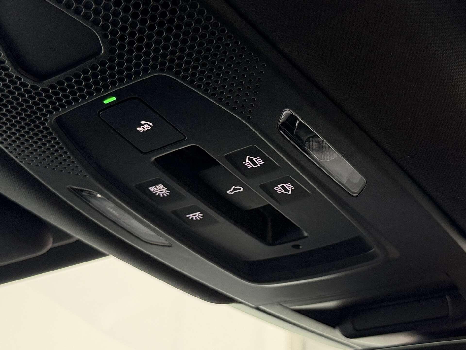 Porsche Cayenne view 39