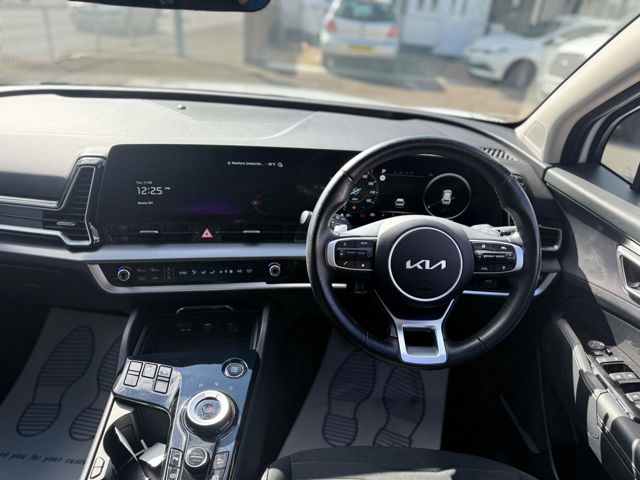 Kia Sportage view 11