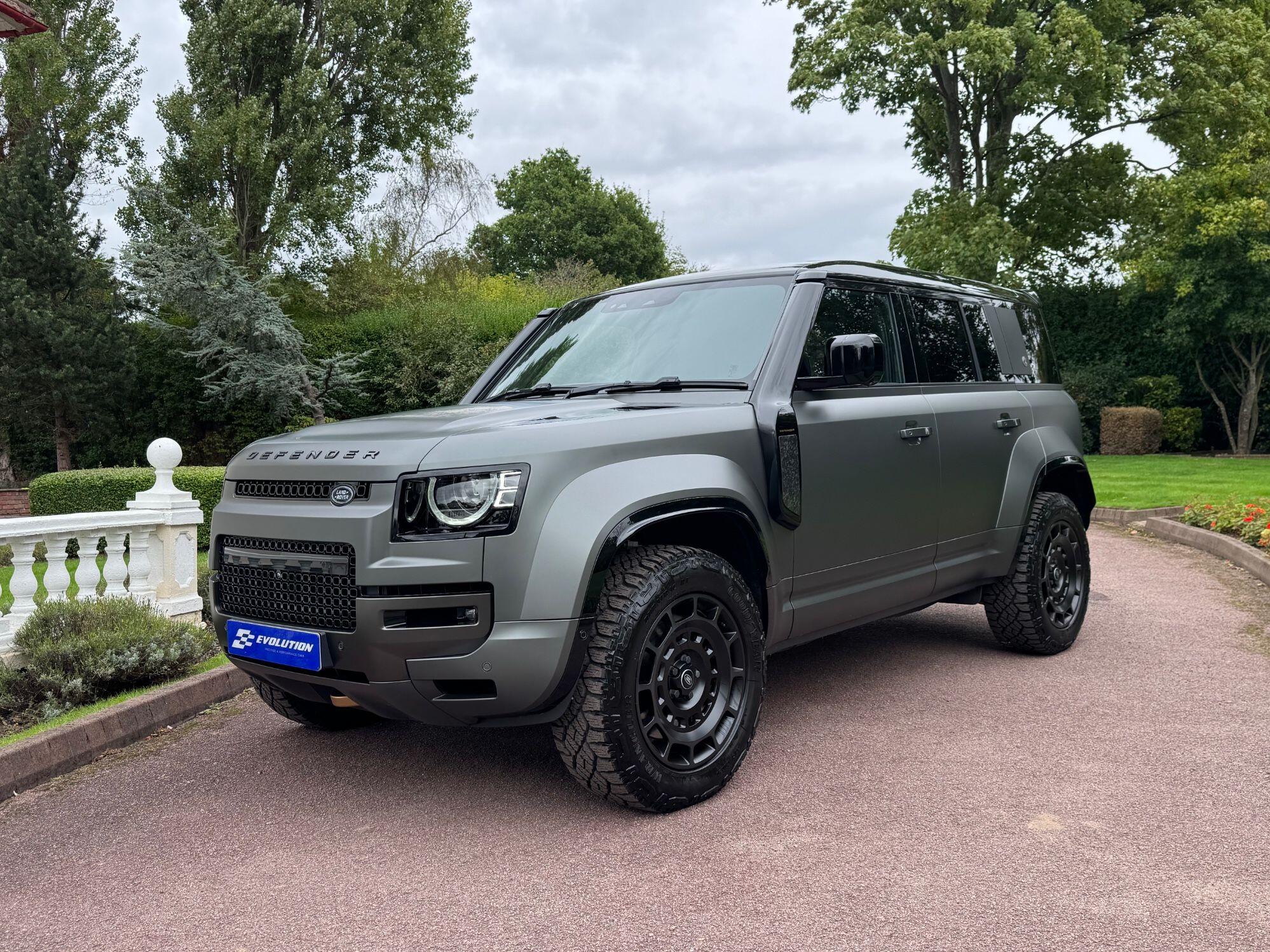 Land Rover Defender 110 view 2