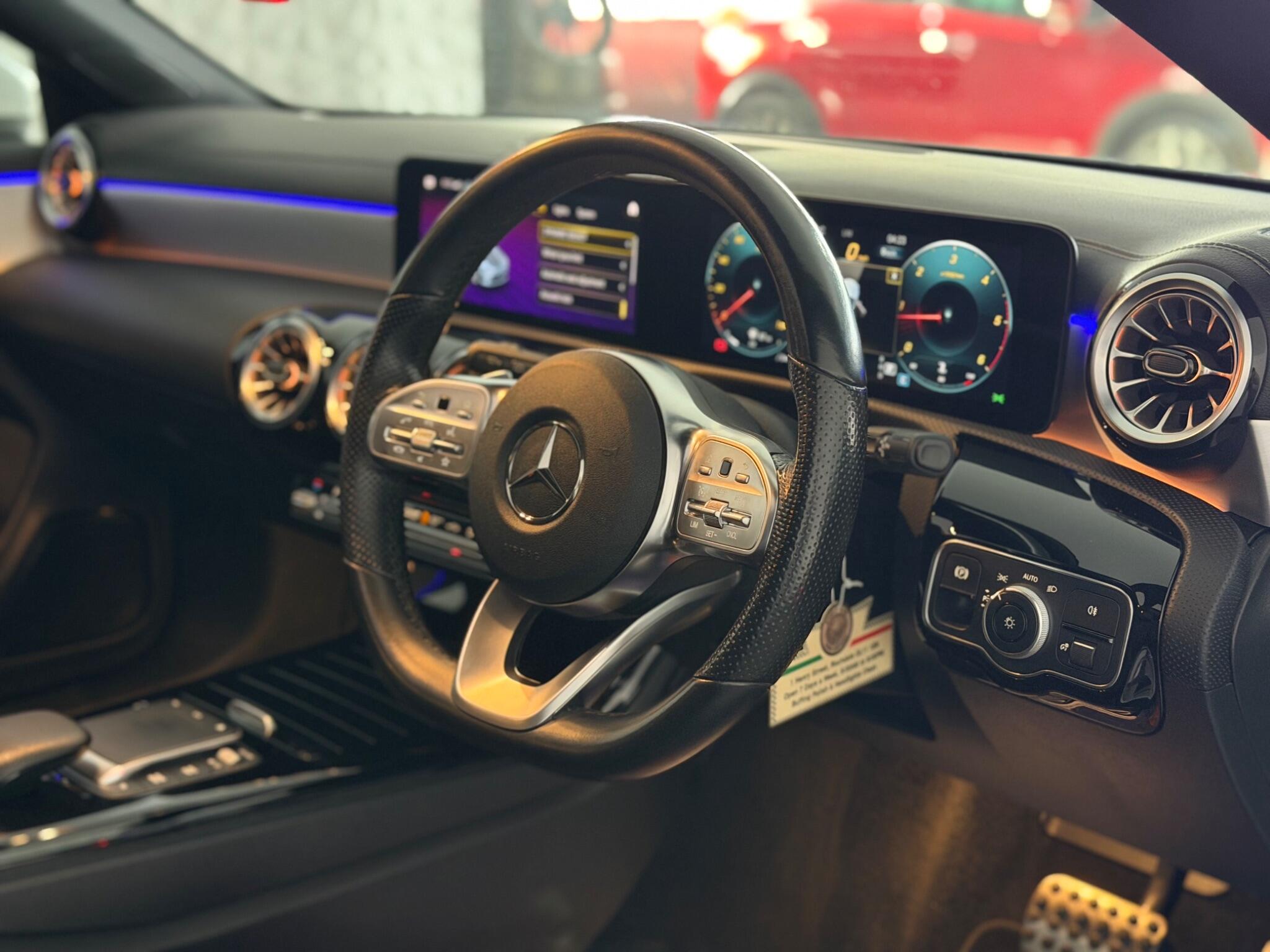 Mercedes-Benz Cla view 17