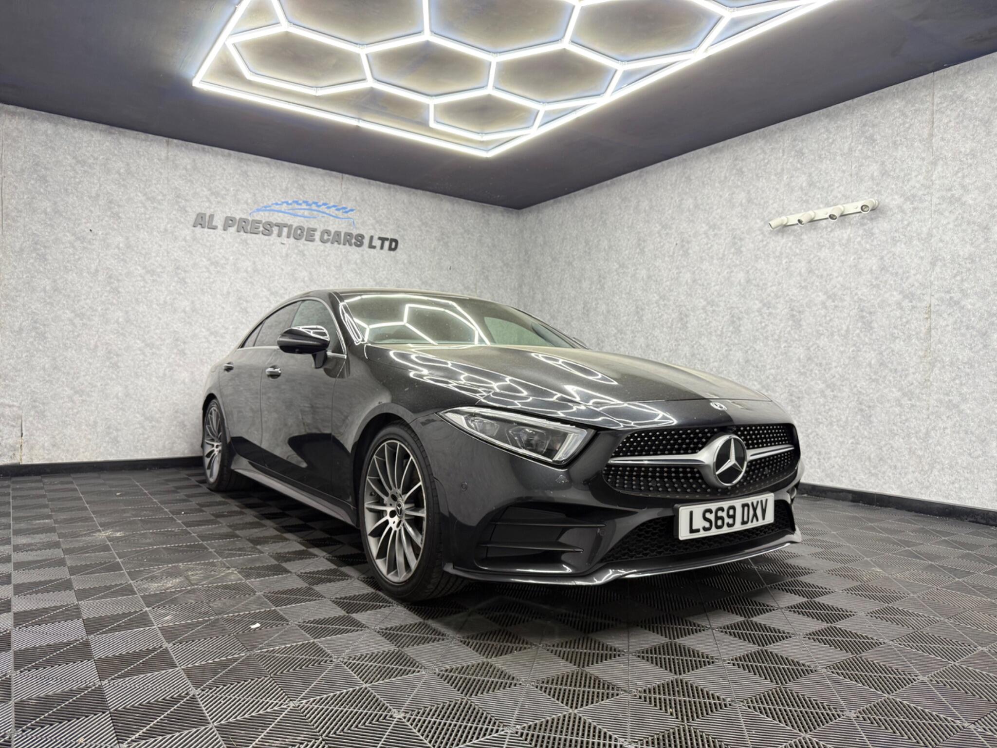 Mercedes-Benz CLS view 5