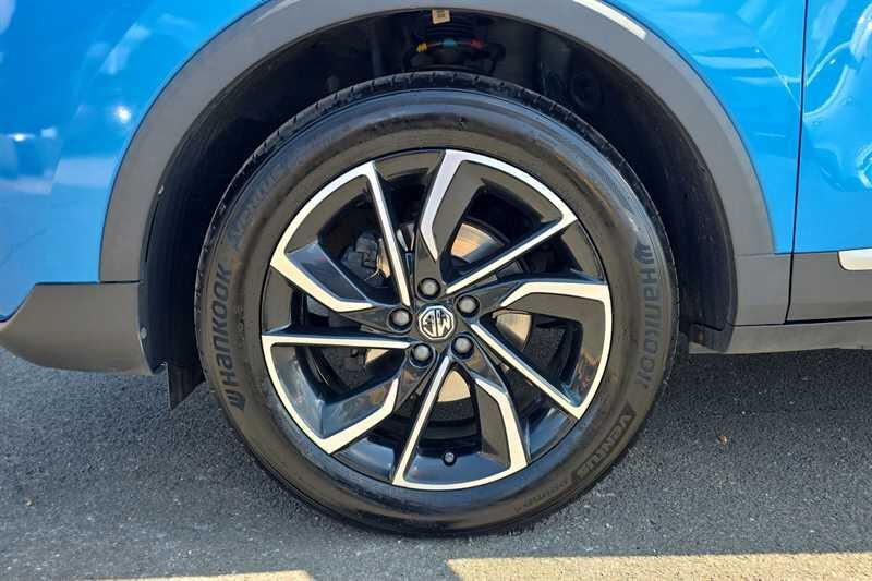 MG ZS view 39