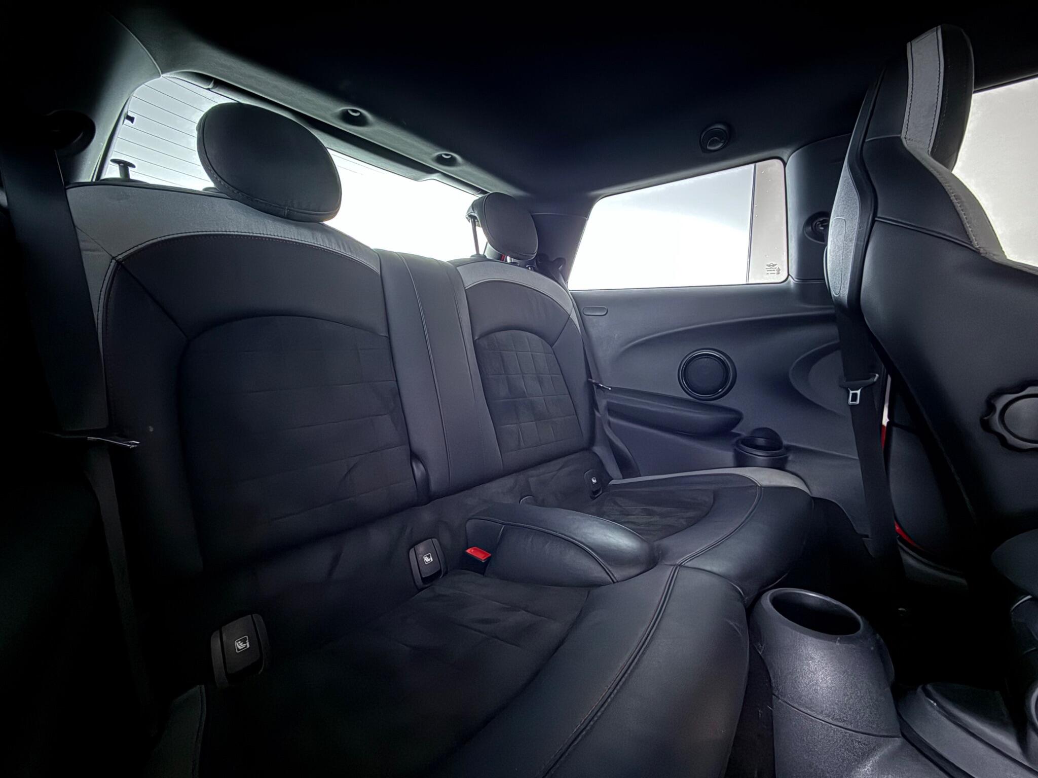 Mini Hatch view 17