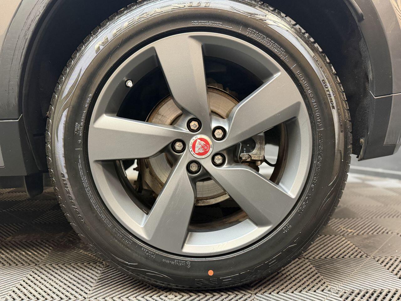 Jaguar E-Pace view 10