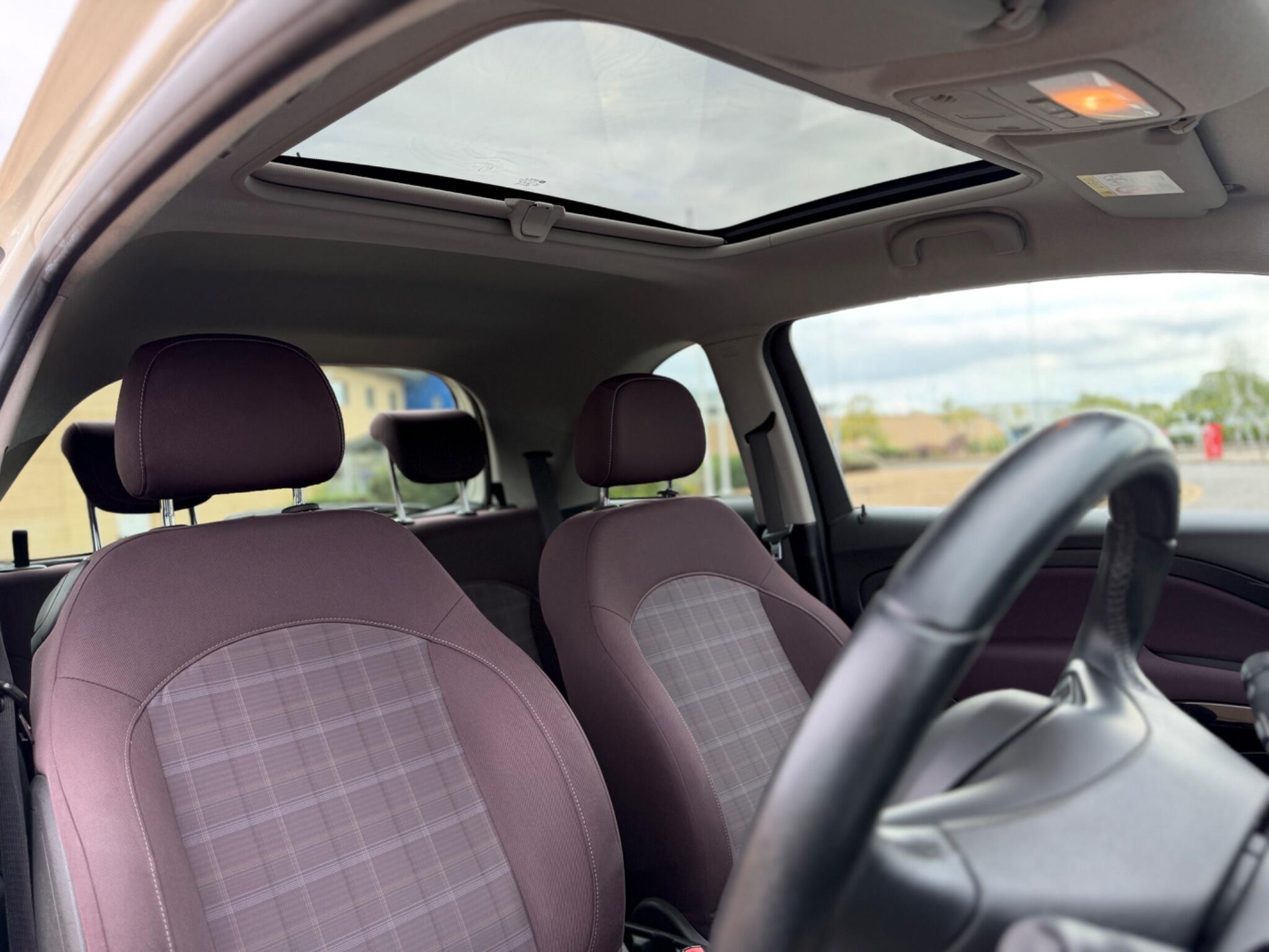 Vauxhall Adam view 3