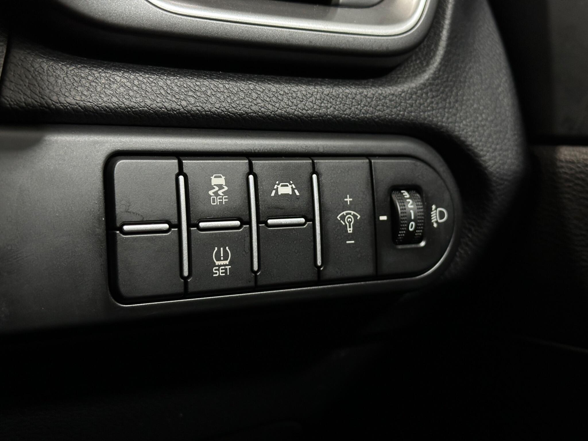 Kia Ceed view 18