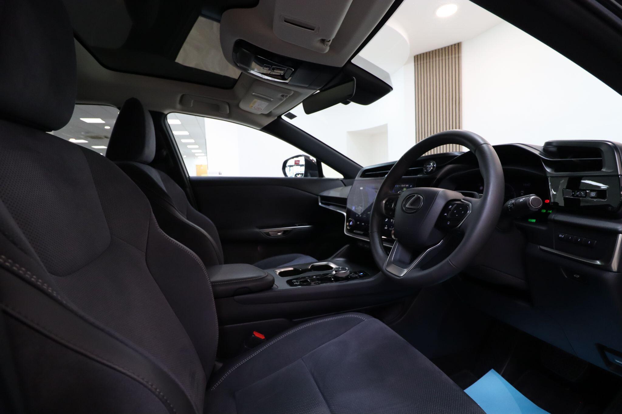 Lexus RZ view 14