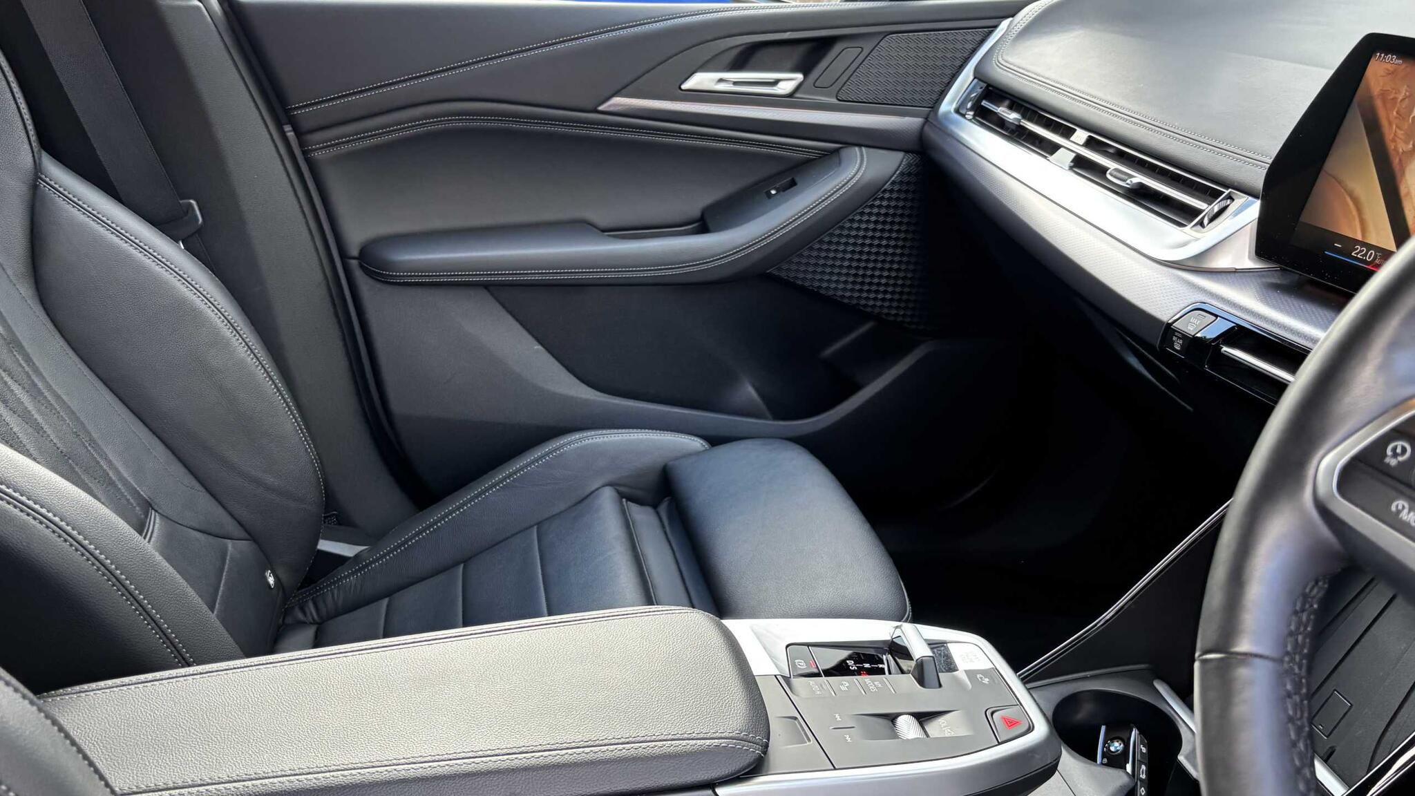 BMW 2 Series view 7
