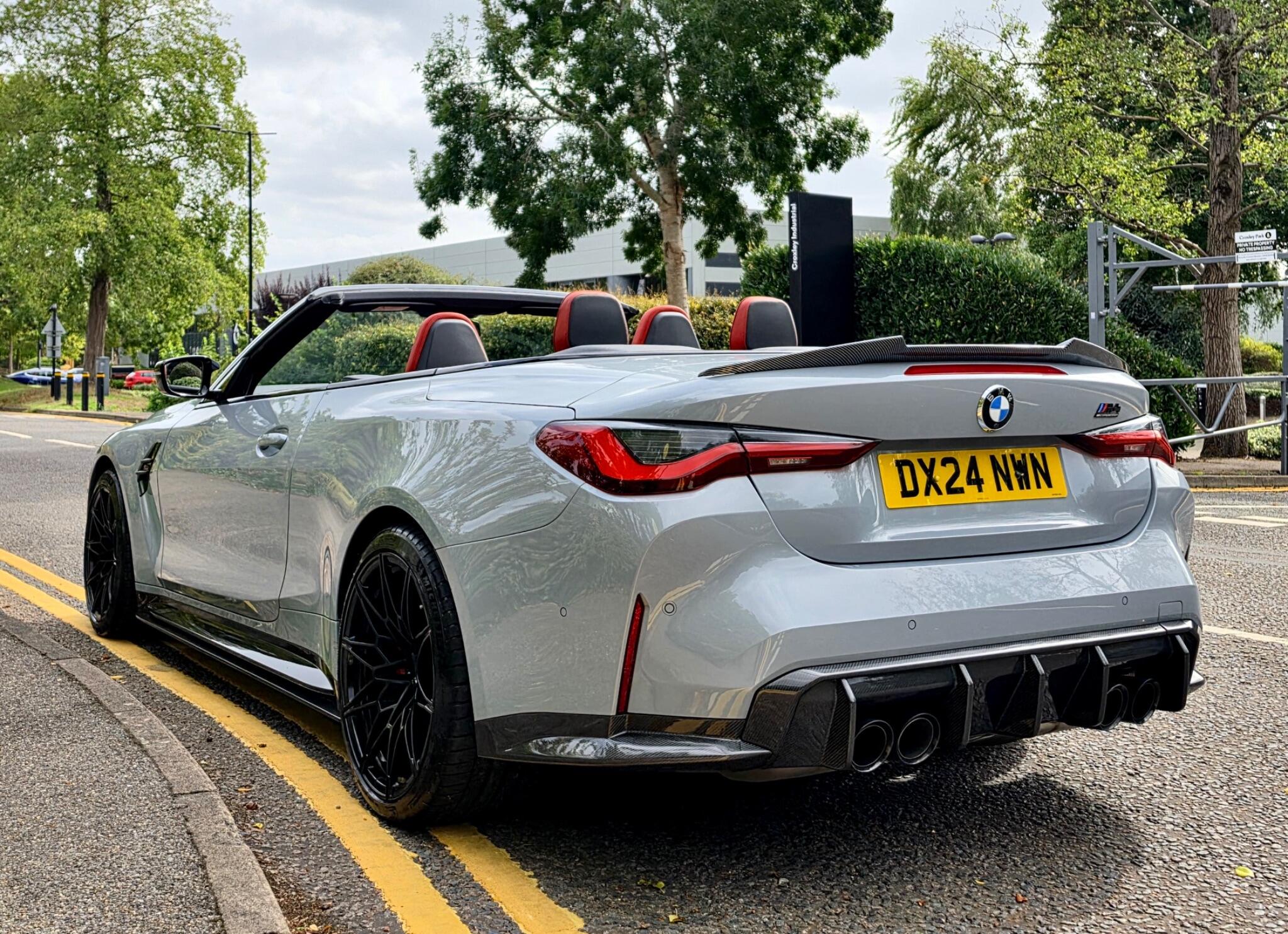 BMW M4 view 23