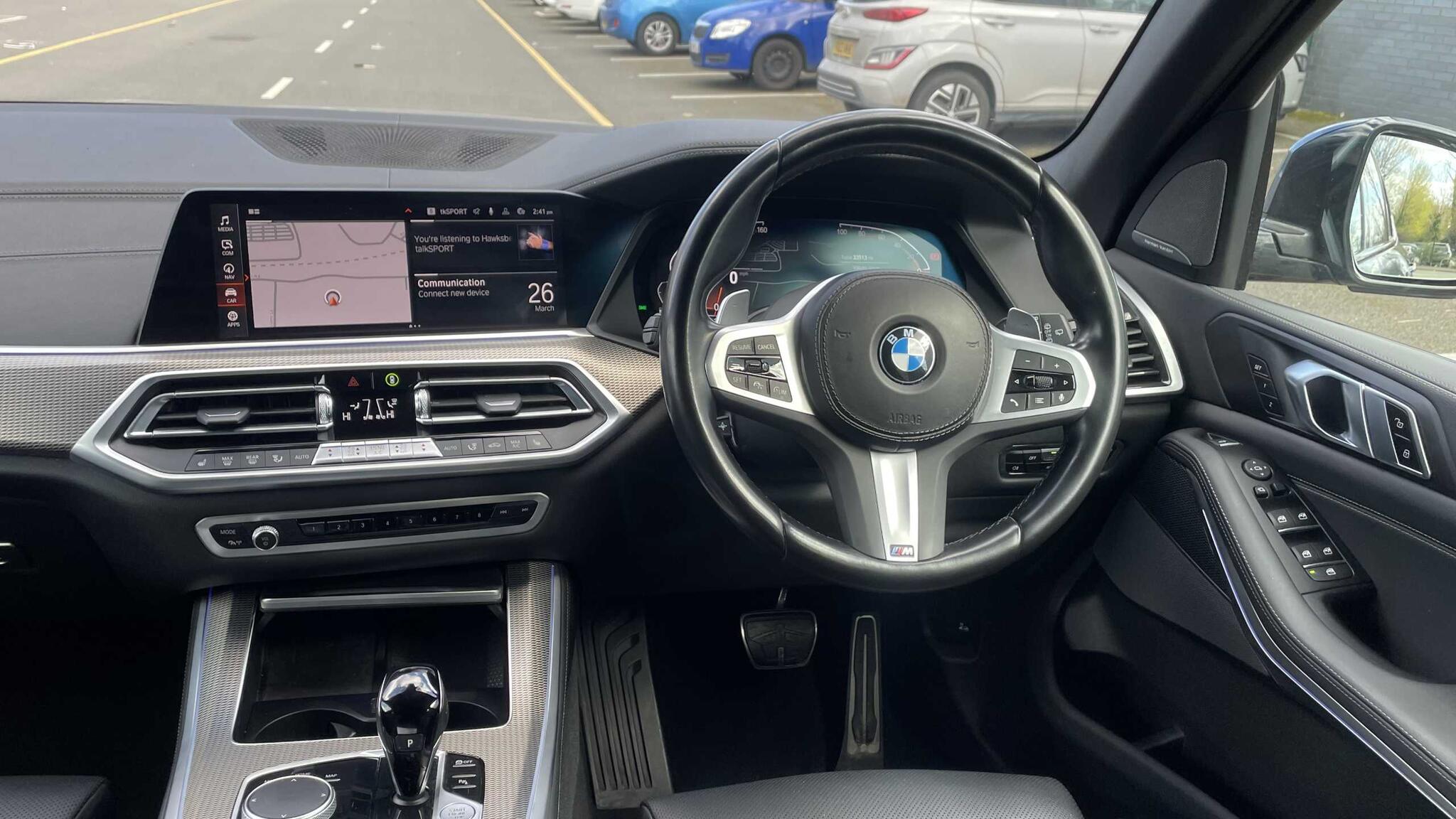 BMW X5 view 5