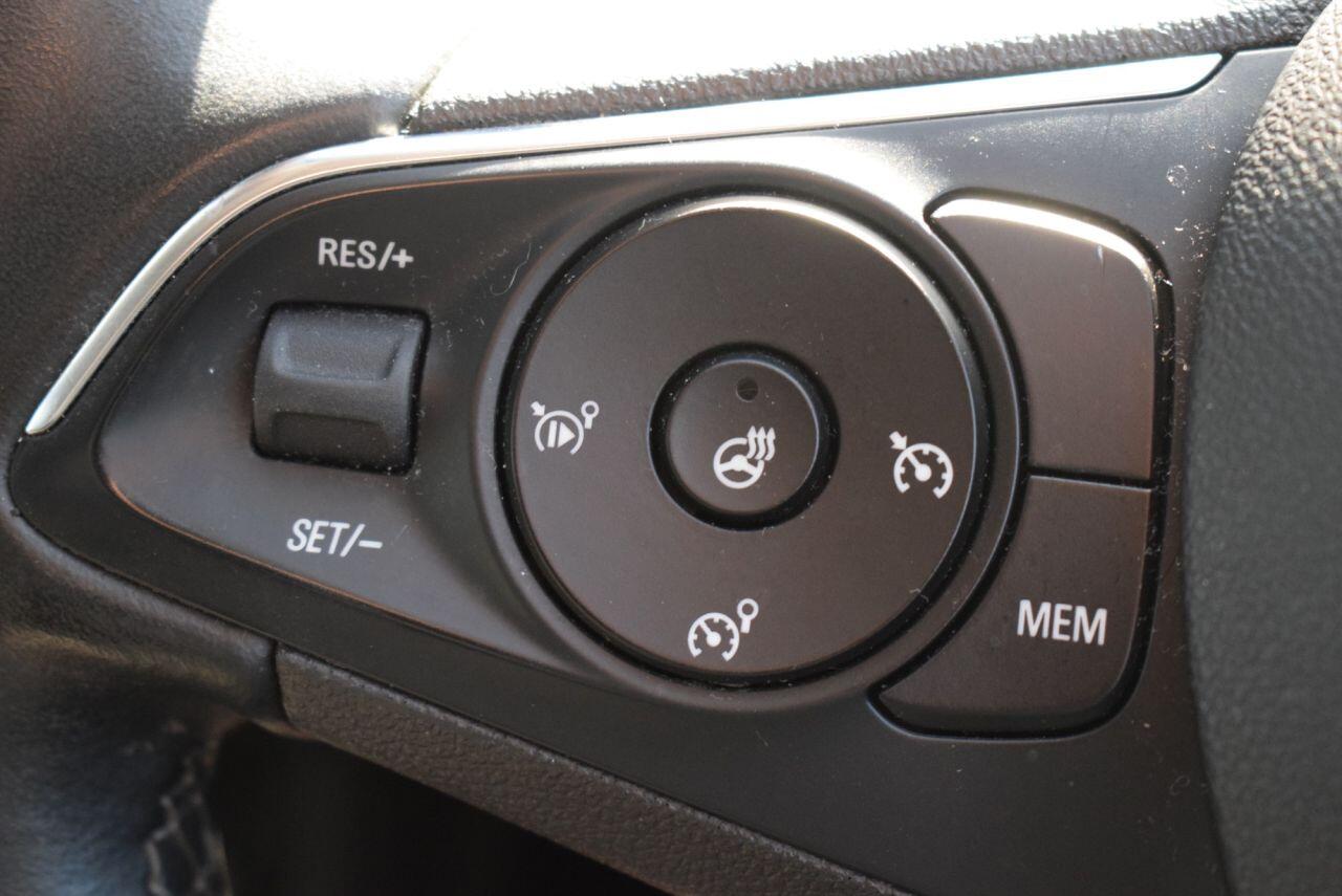Vauxhall Grandland X view 6