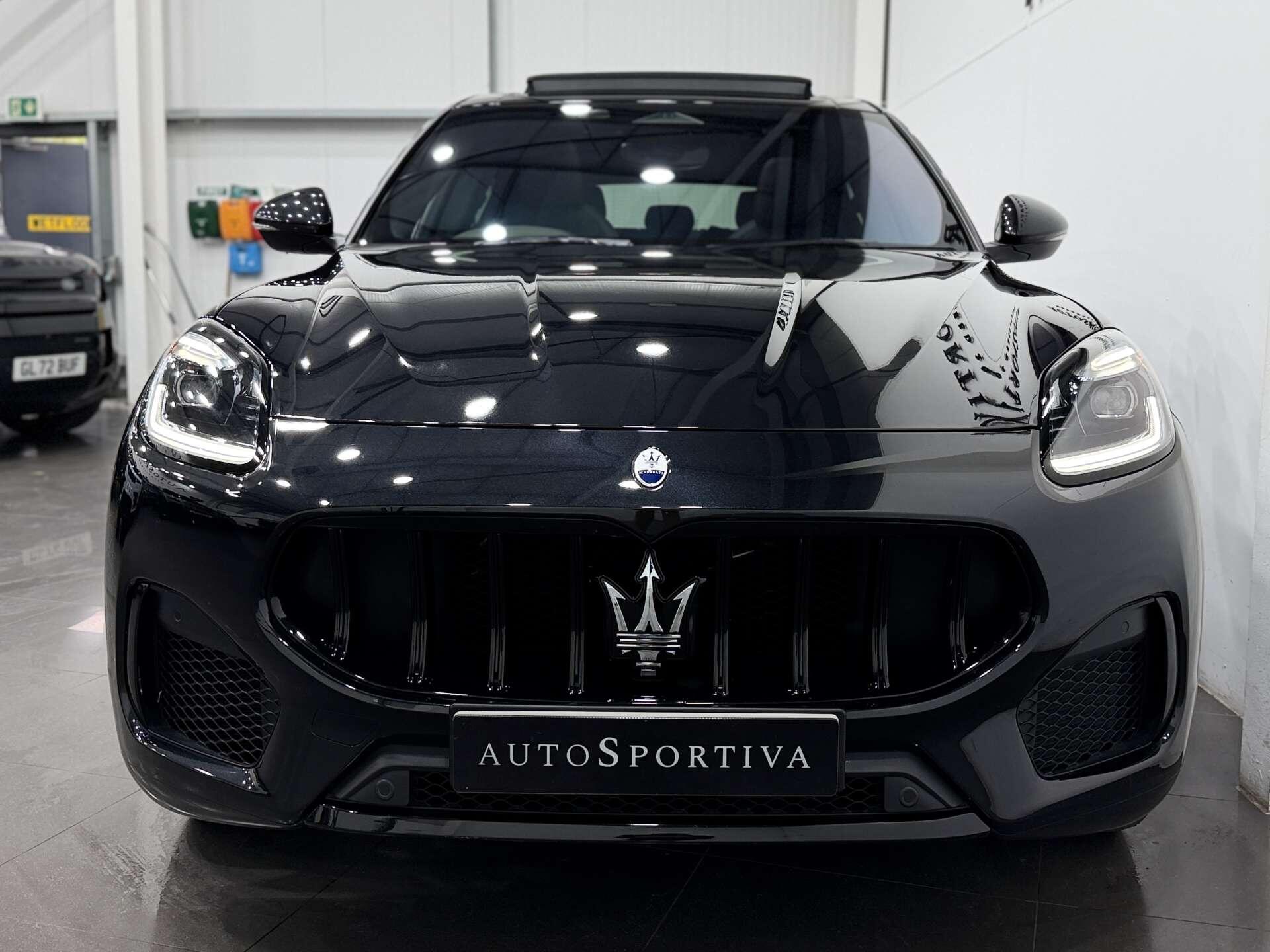 Maserati Grecale view 6