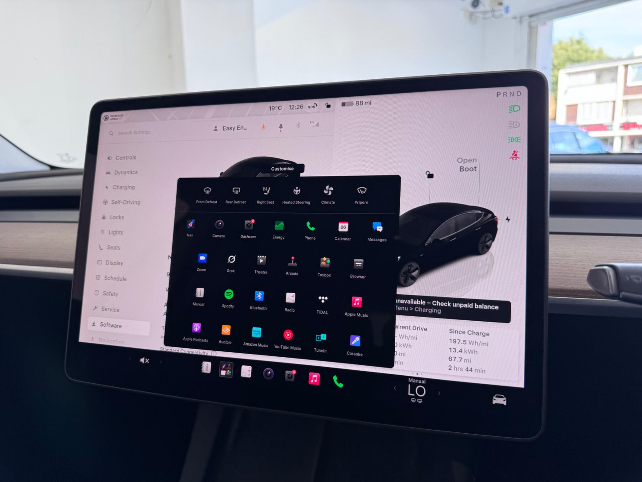 Tesla Model 3 view 21