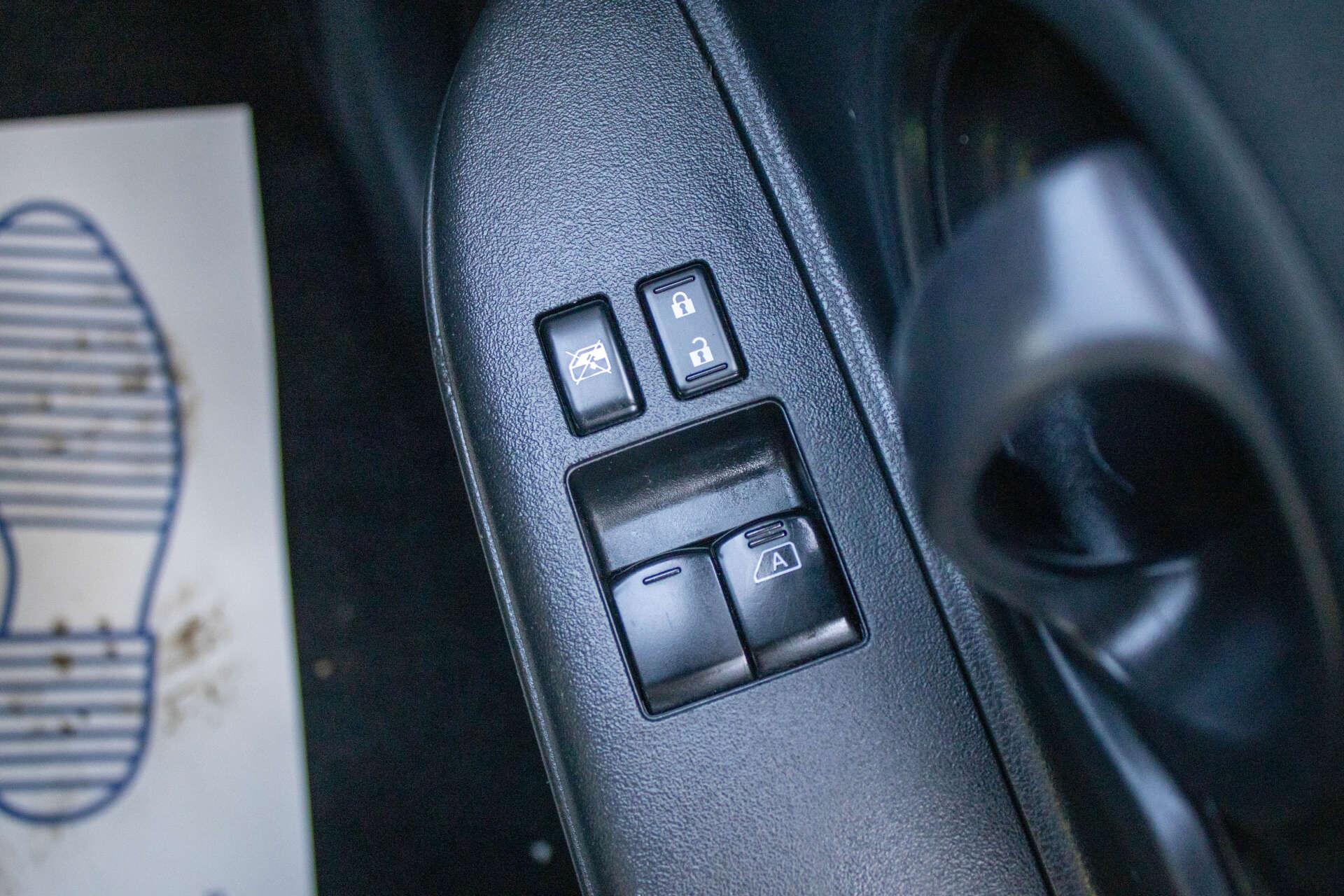 Nissan Micra view 33