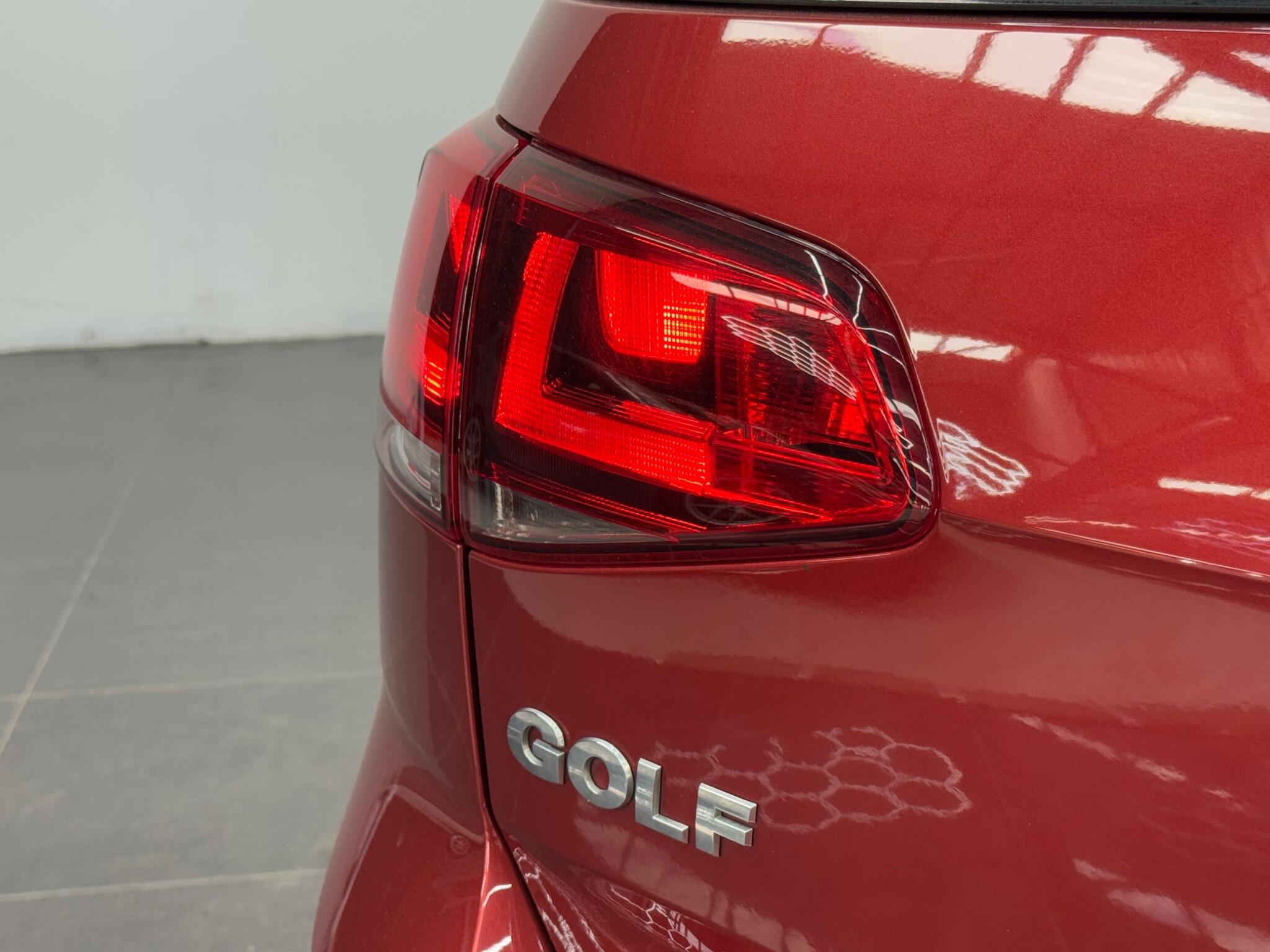 Volkswagen Golf view 15