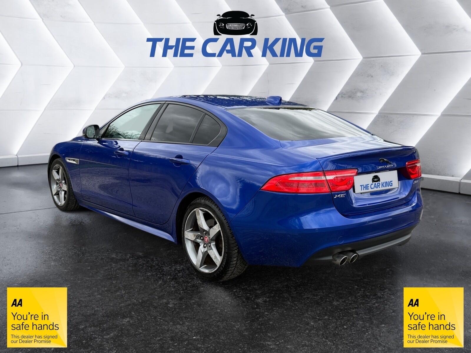 Jaguar Xe view 3