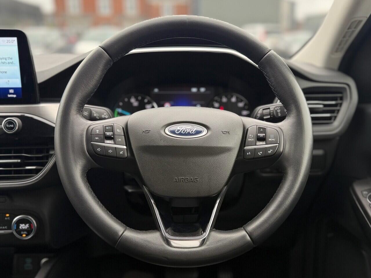 Ford Kuga view 17