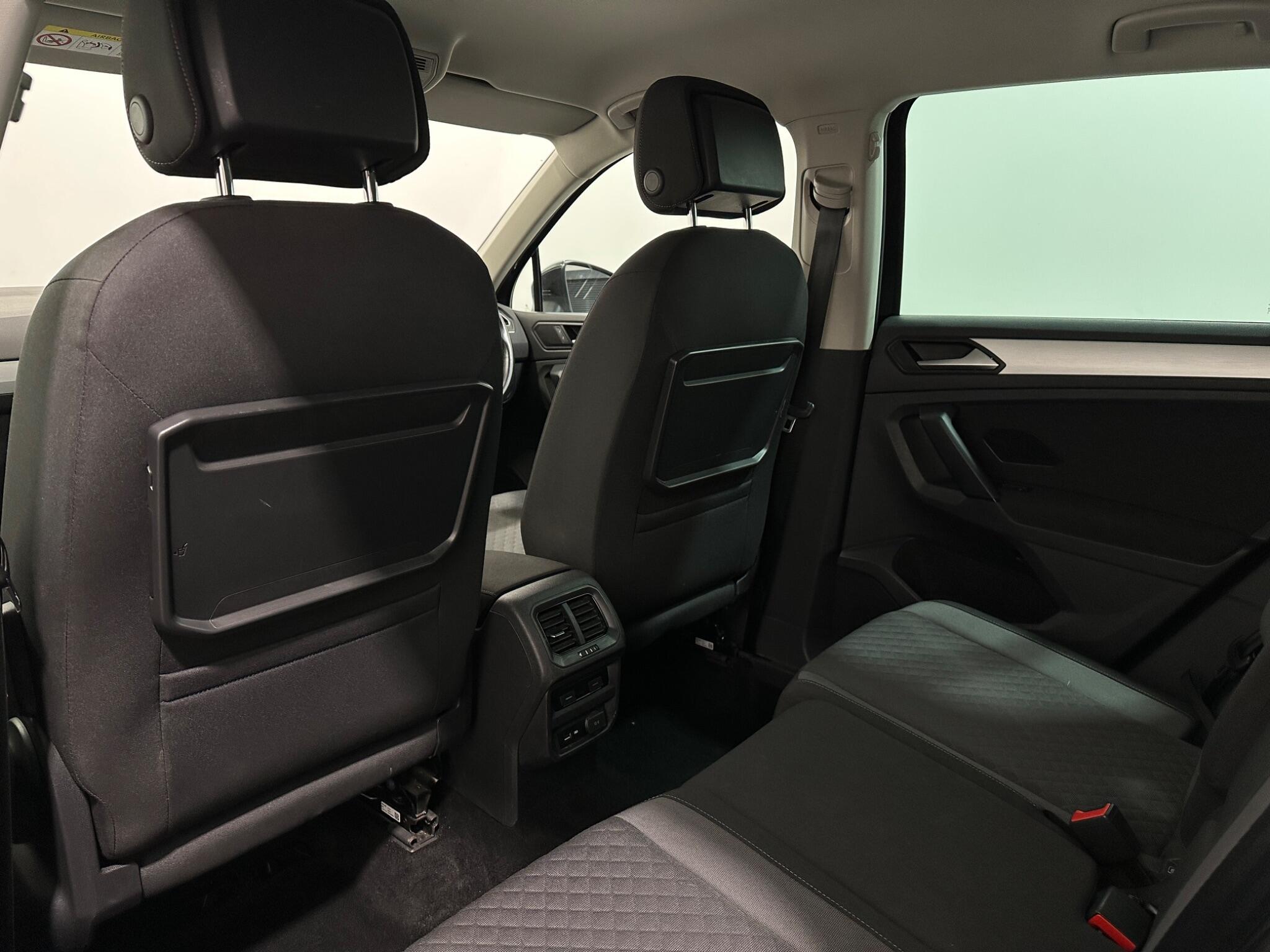 Volkswagen Tiguan view 38