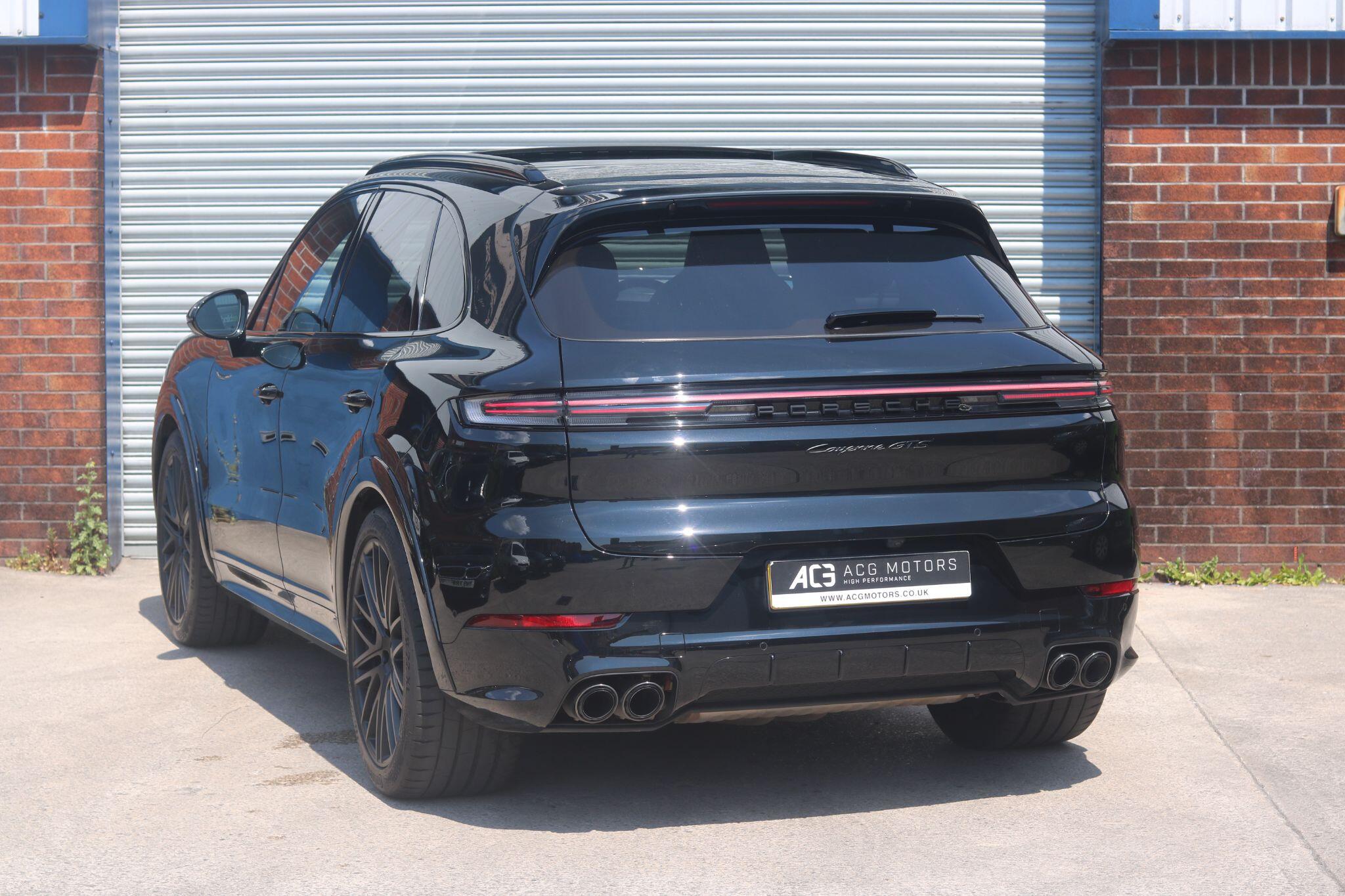 Porsche Cayenne view 2