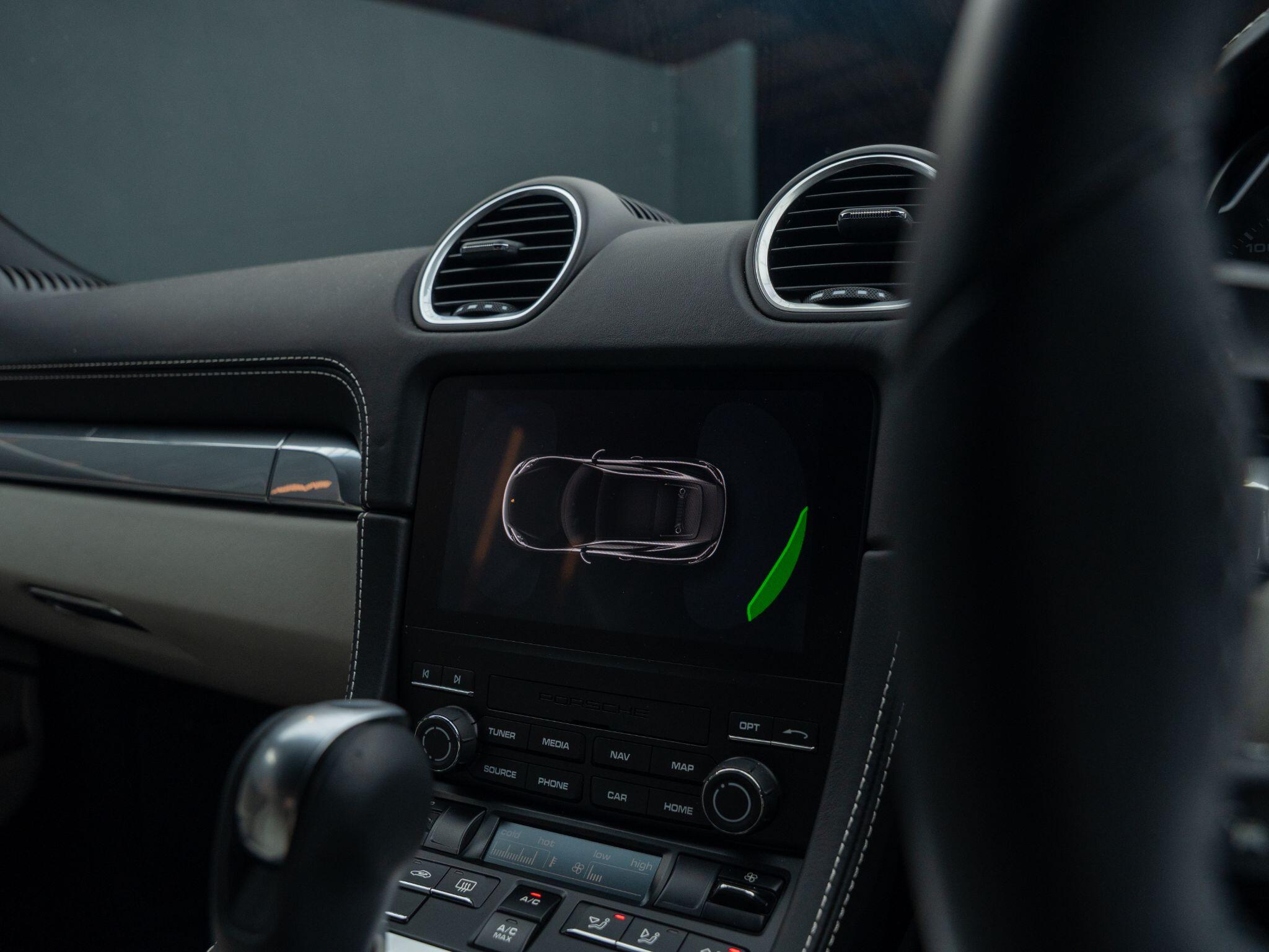 Porsche Cayman view 6