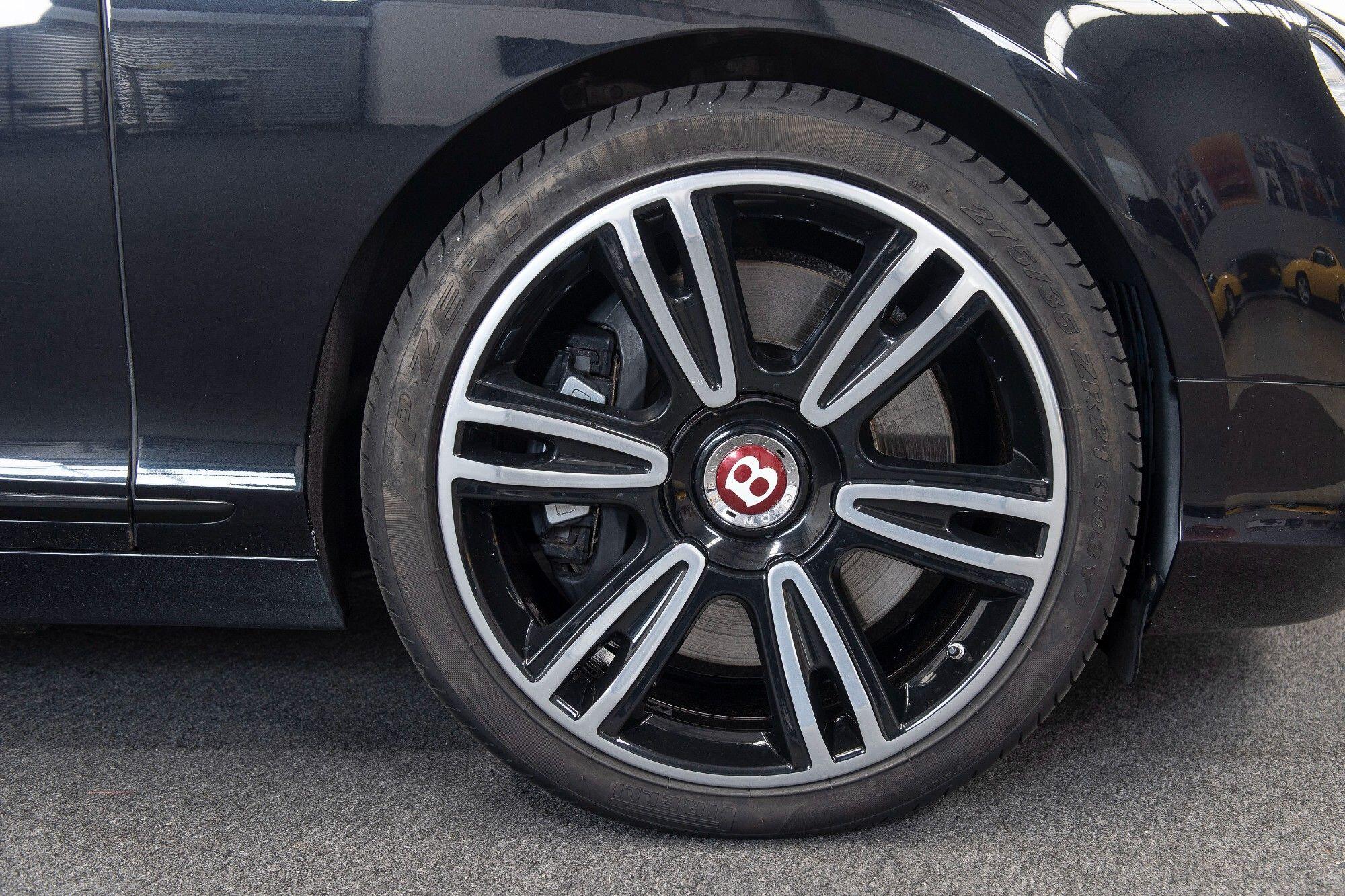 Bentley Continental view 36