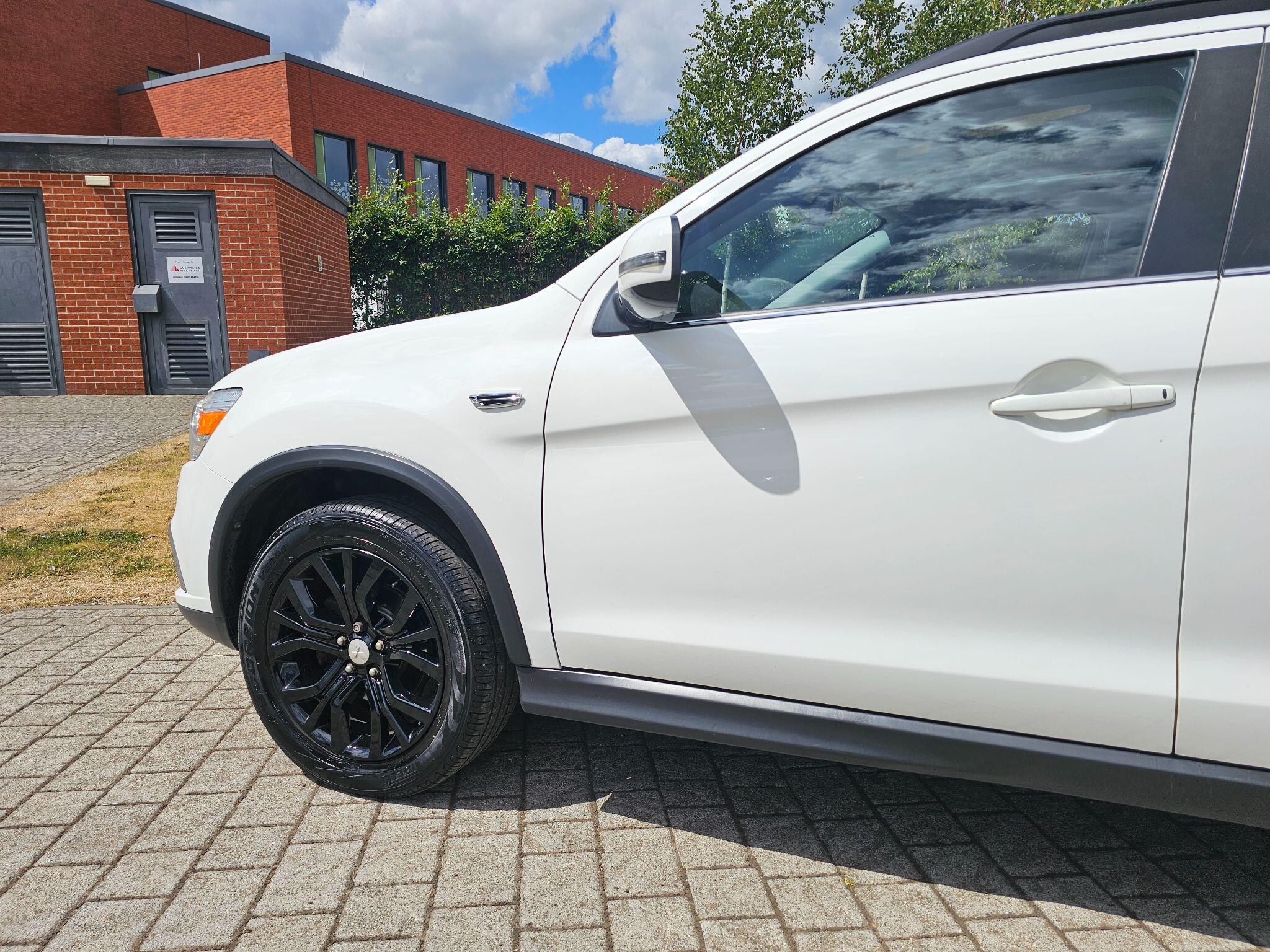 Mitsubishi Asx view 40