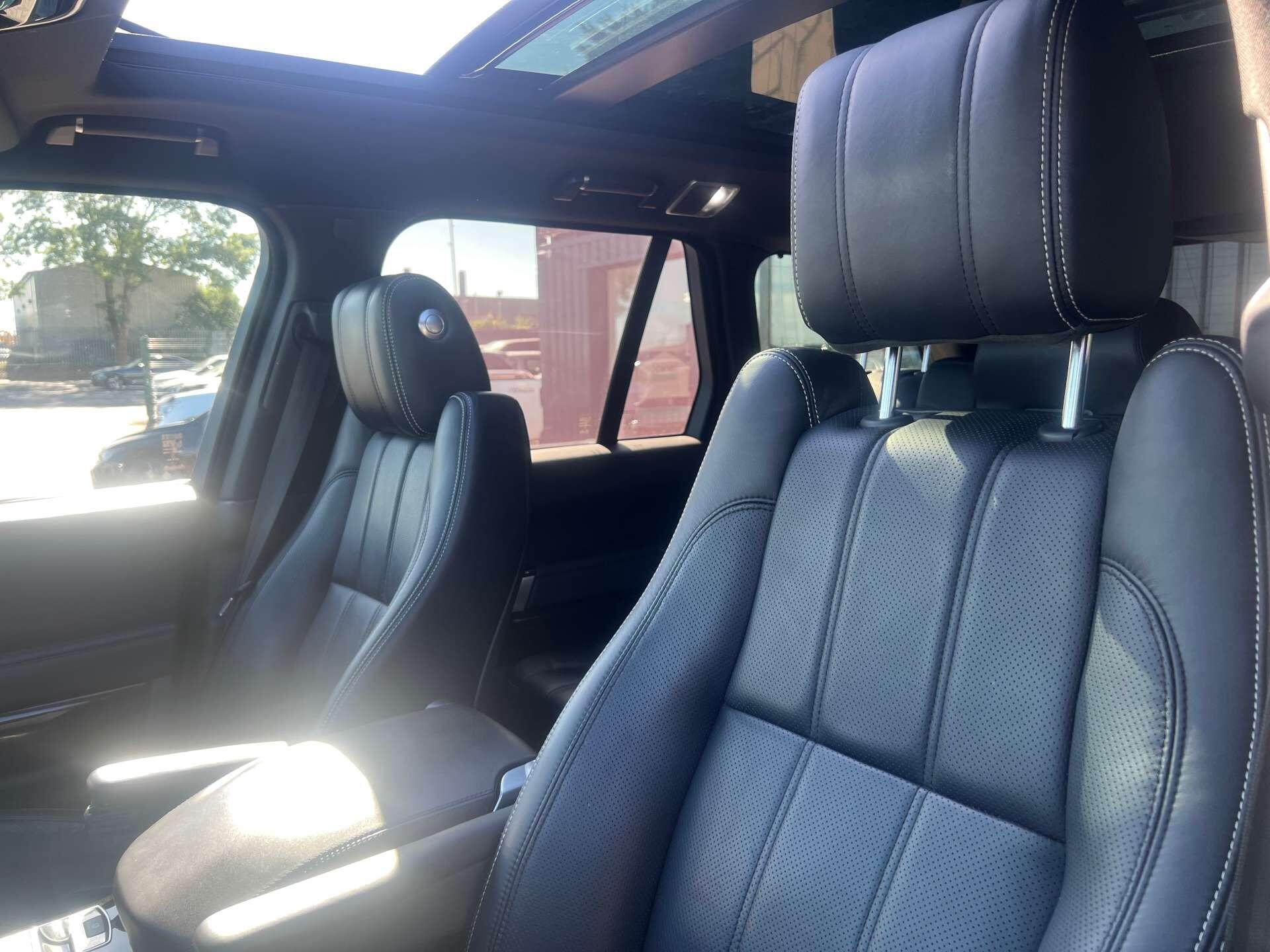 Land Rover Range Rover view 45
