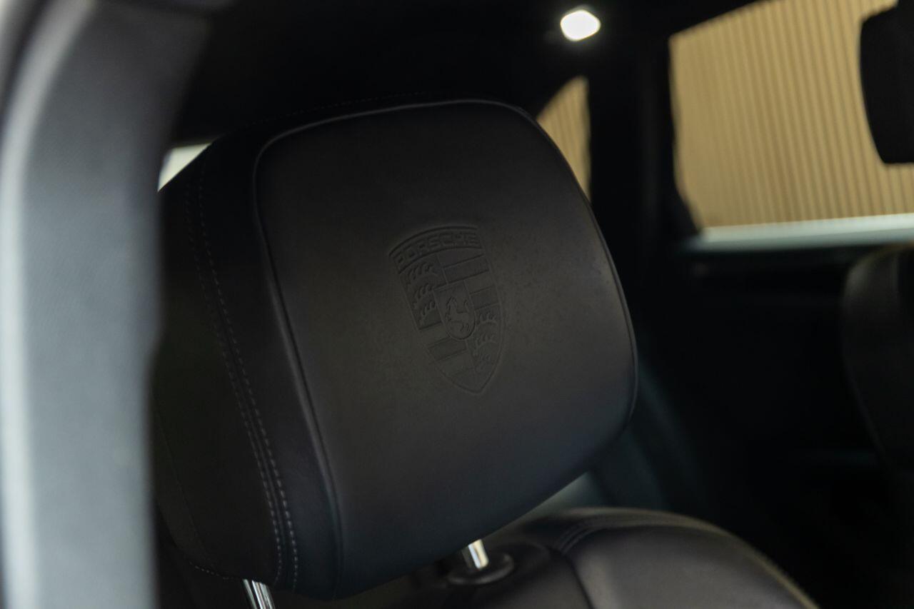 Porsche Macan view 47