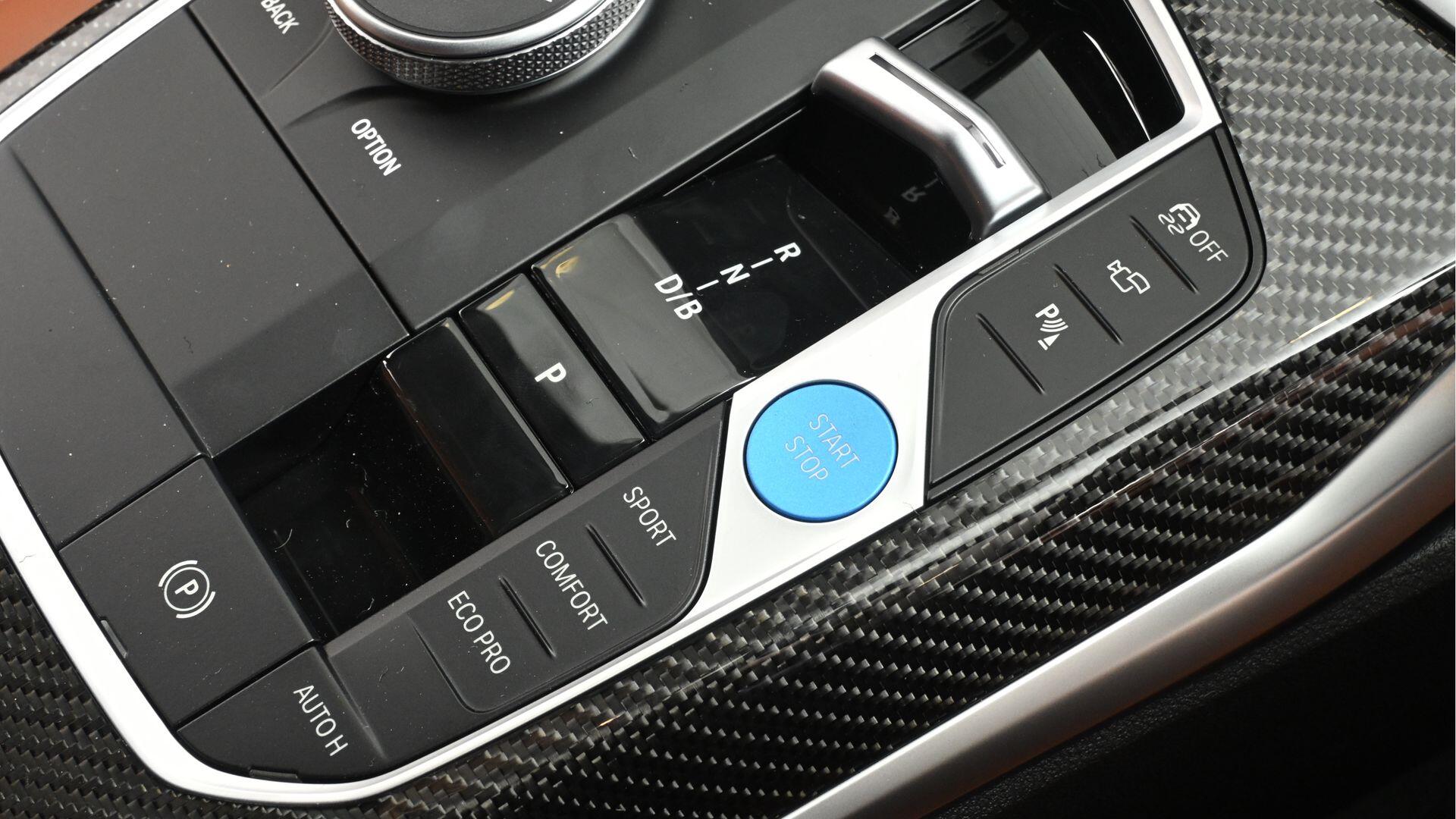 BMW i4 view 29