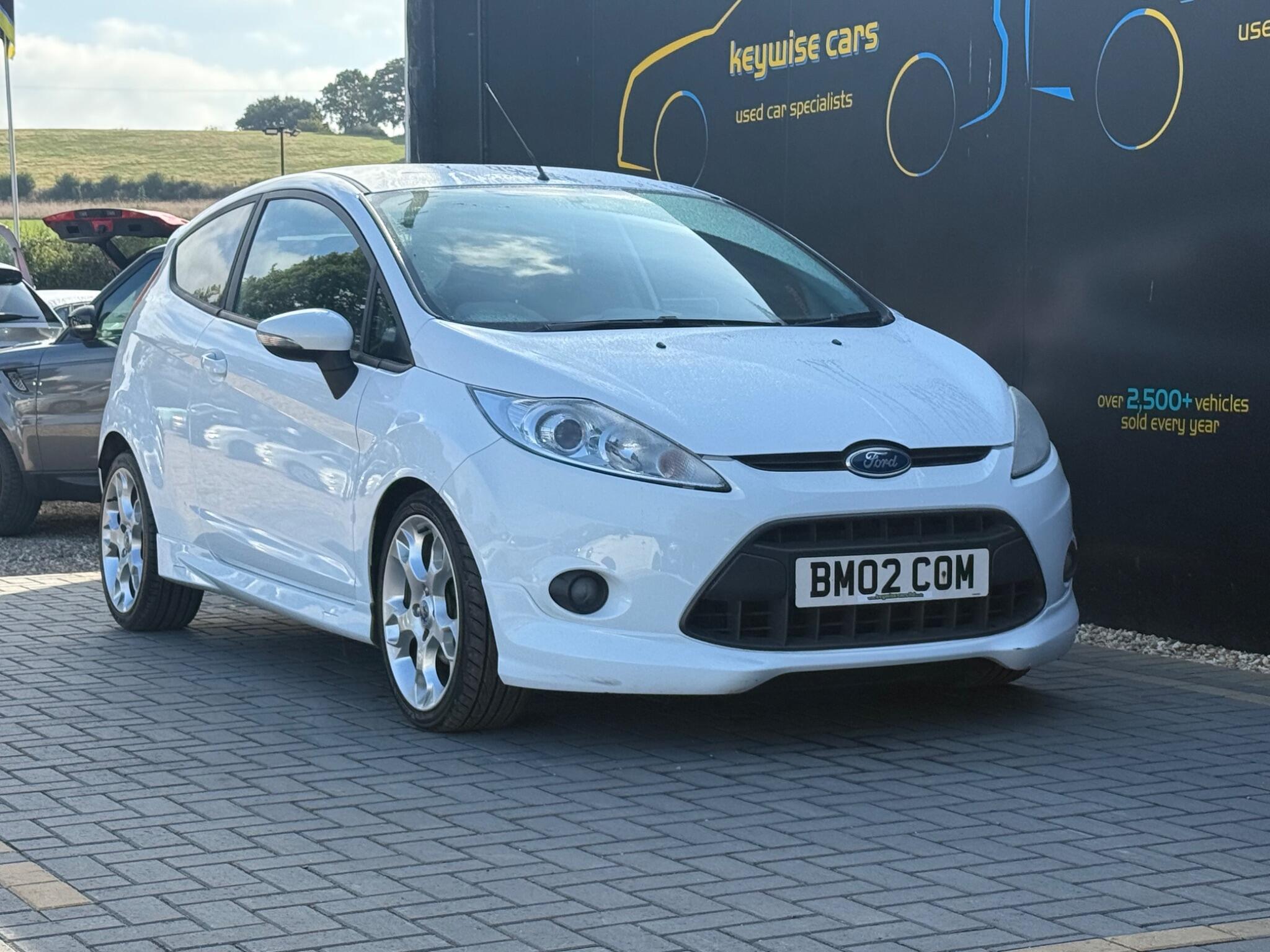 Ford Fiesta view 9