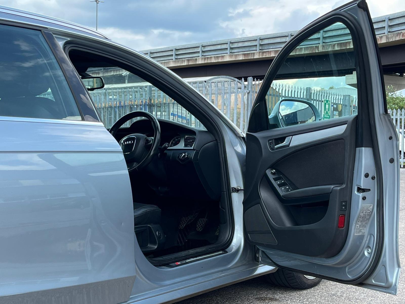 Audi A4 view 41