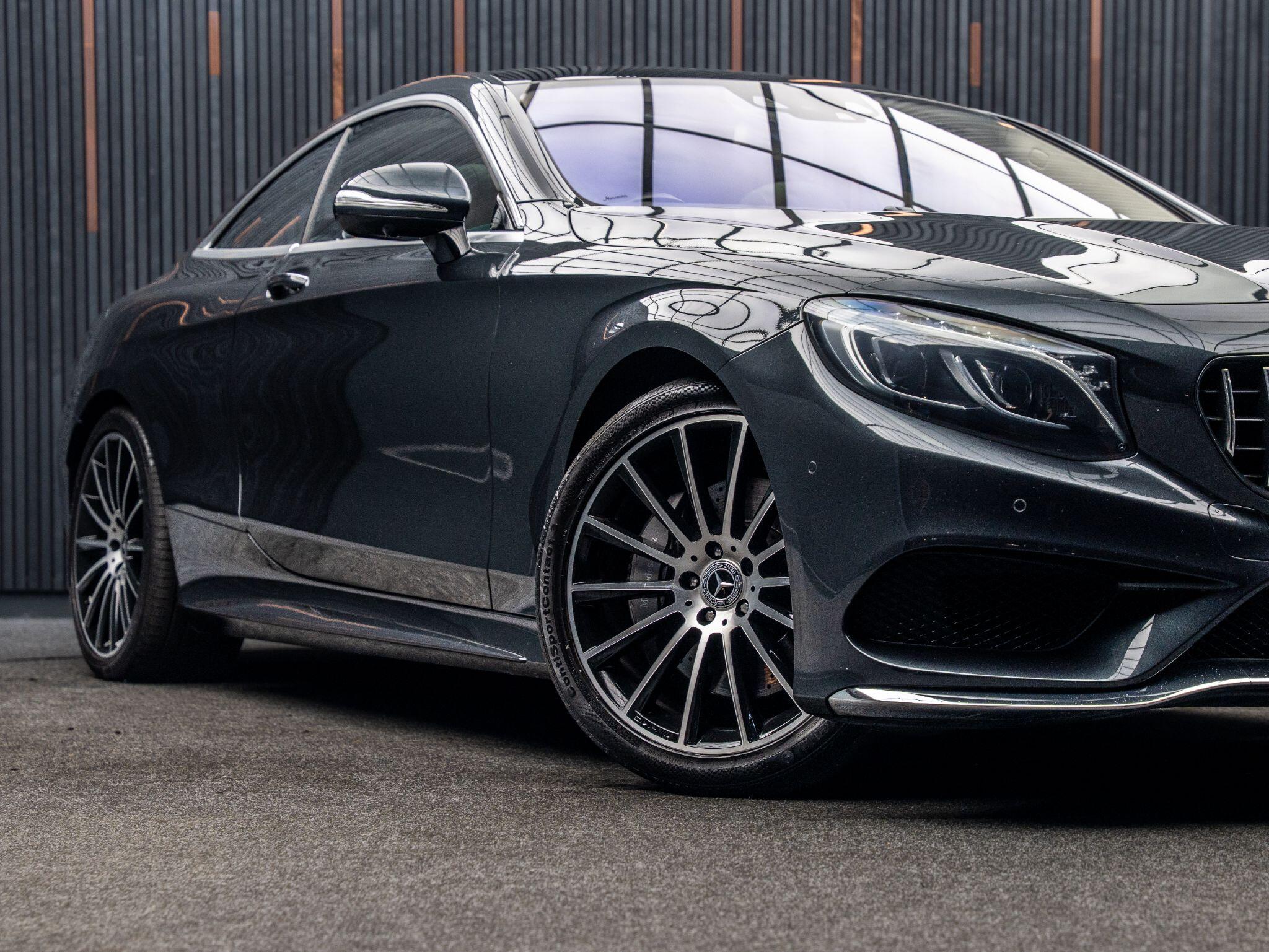 Mercedes-Benz S-Class view 20