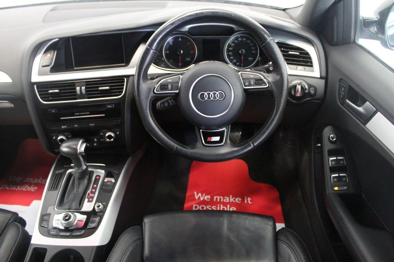 Audi A4 view 47