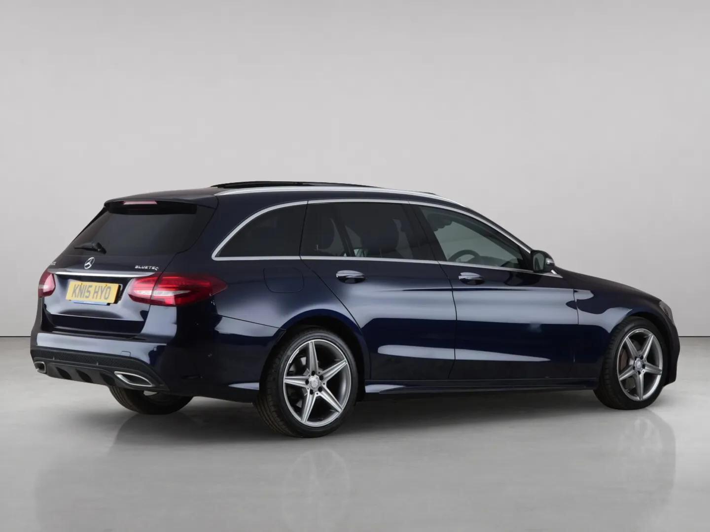 Mercedes-Benz C-Class view 11