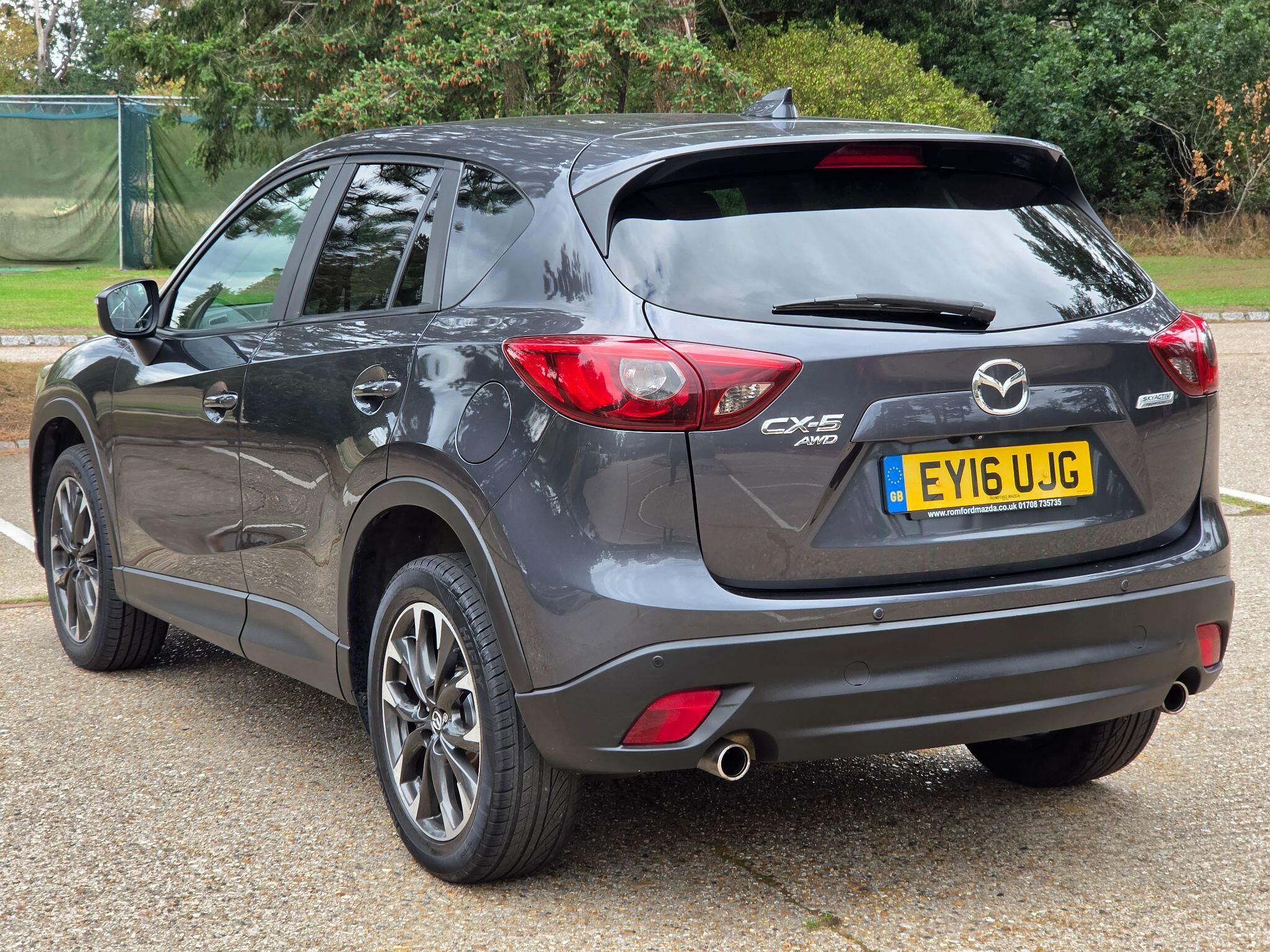 Mazda CX-5 view 4