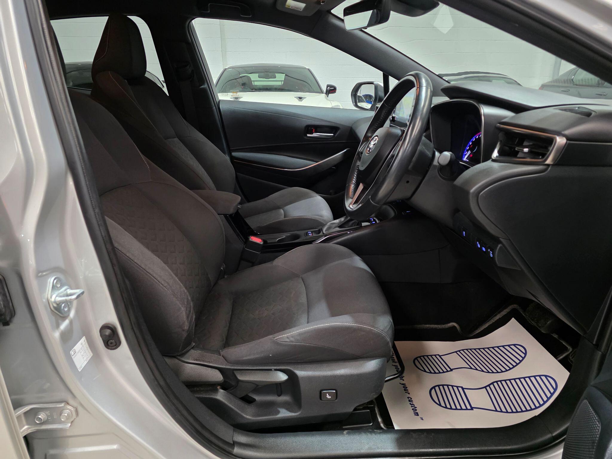 Toyota Corolla view 6